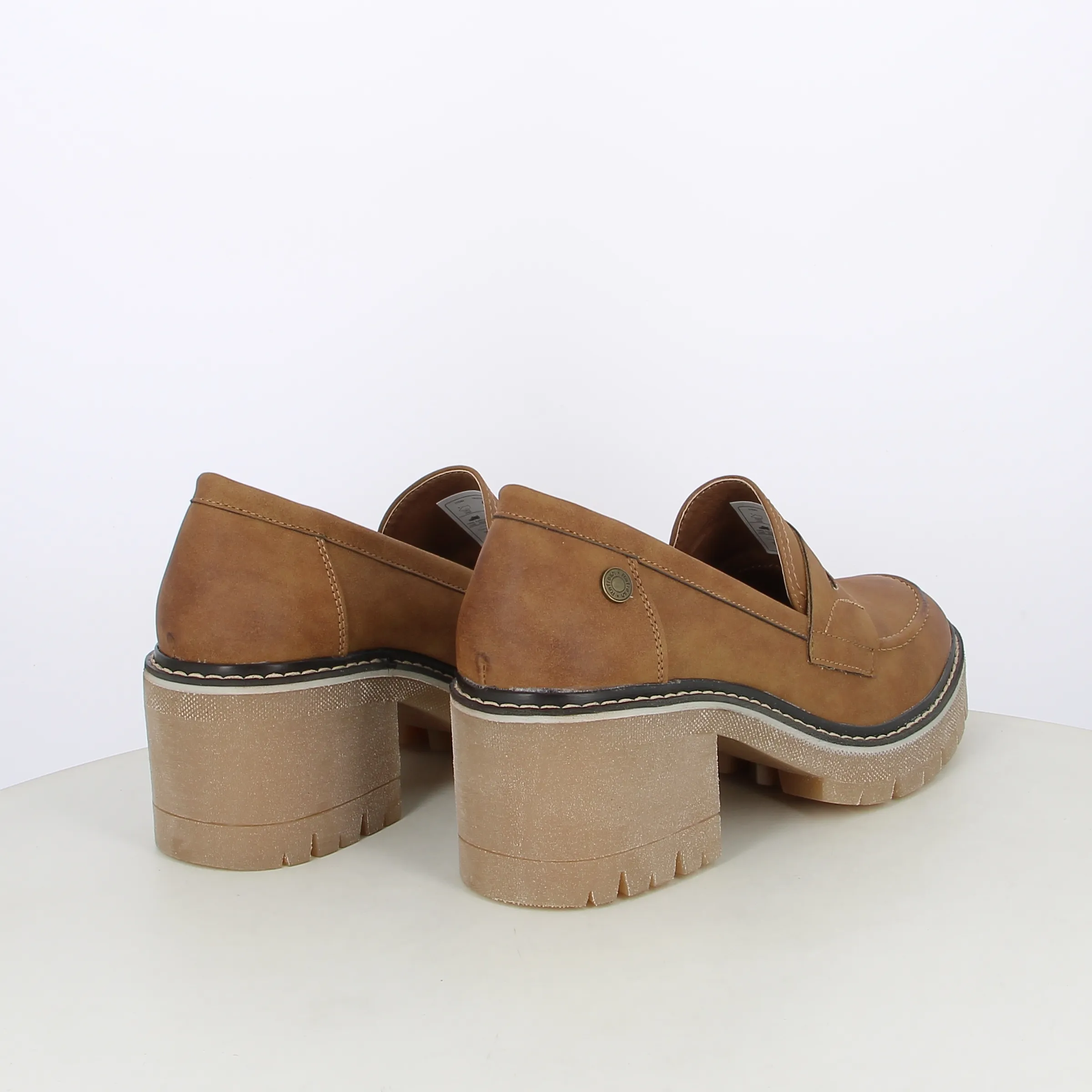 -----Refresh -----Mocassini da donna con tacco ----
