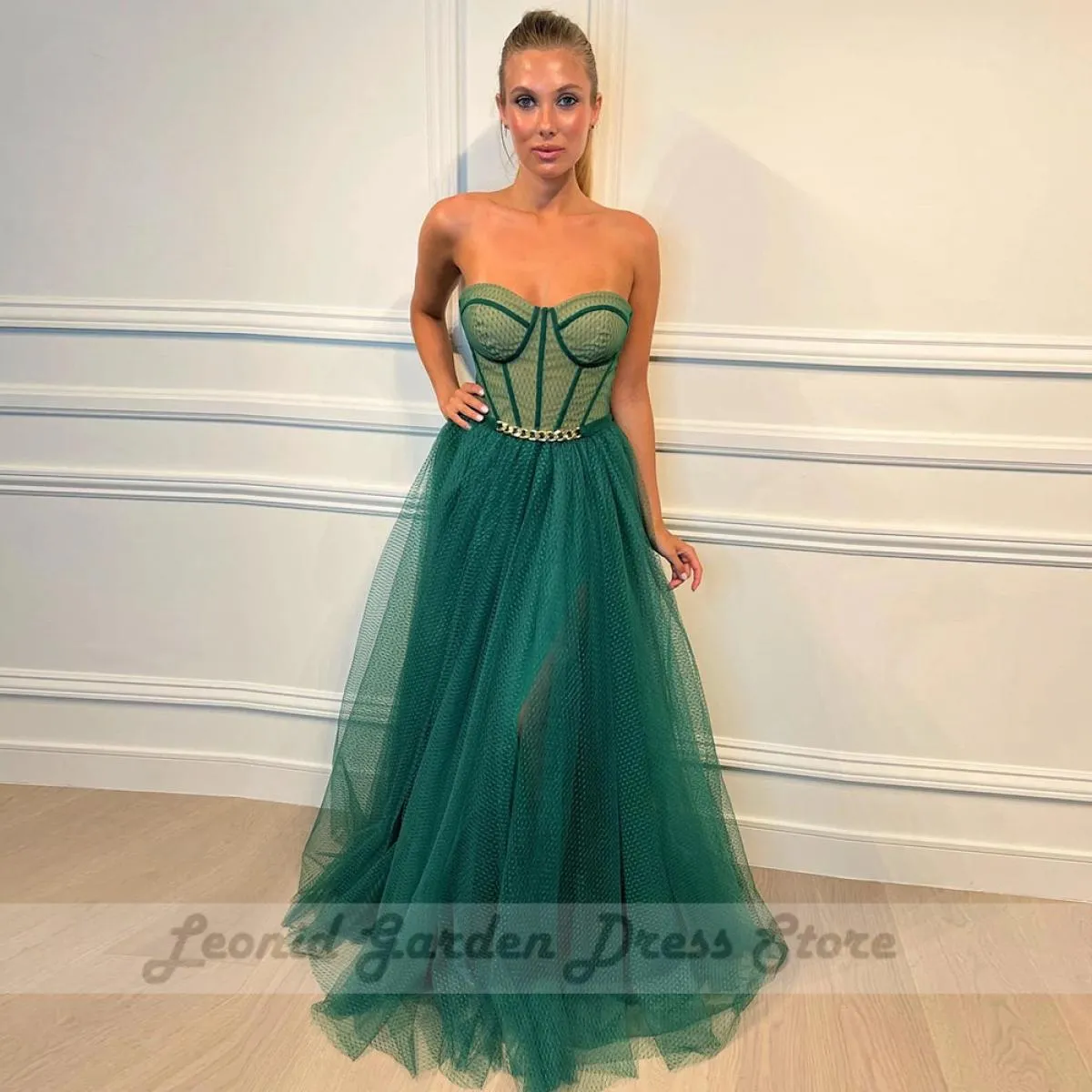 Abiti da sera da sera in tulle verde con linea A, lunghezza del pavimento, abiti da sera con illusione a cuore, spacco laterale,