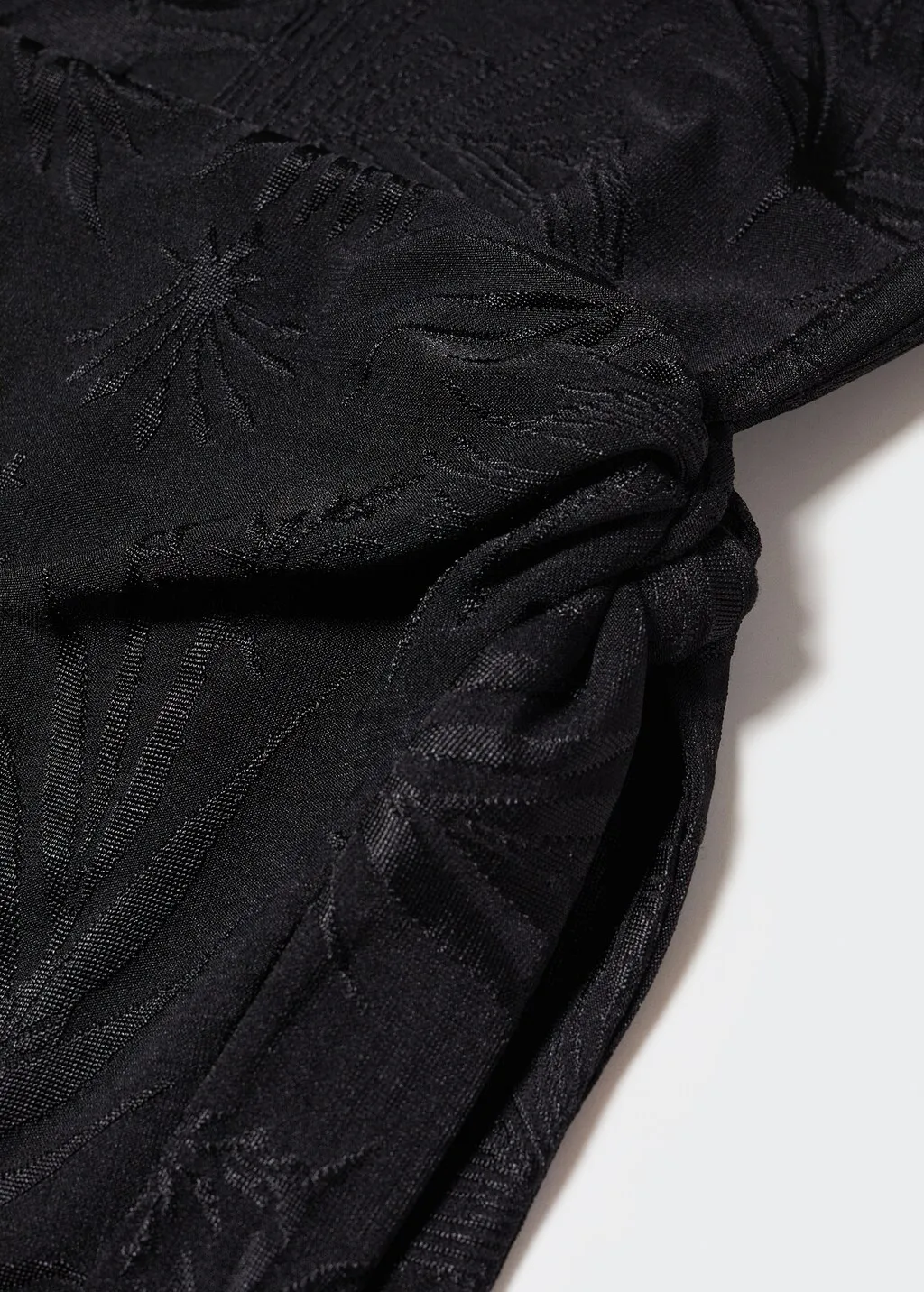 Abito jacquard nodo