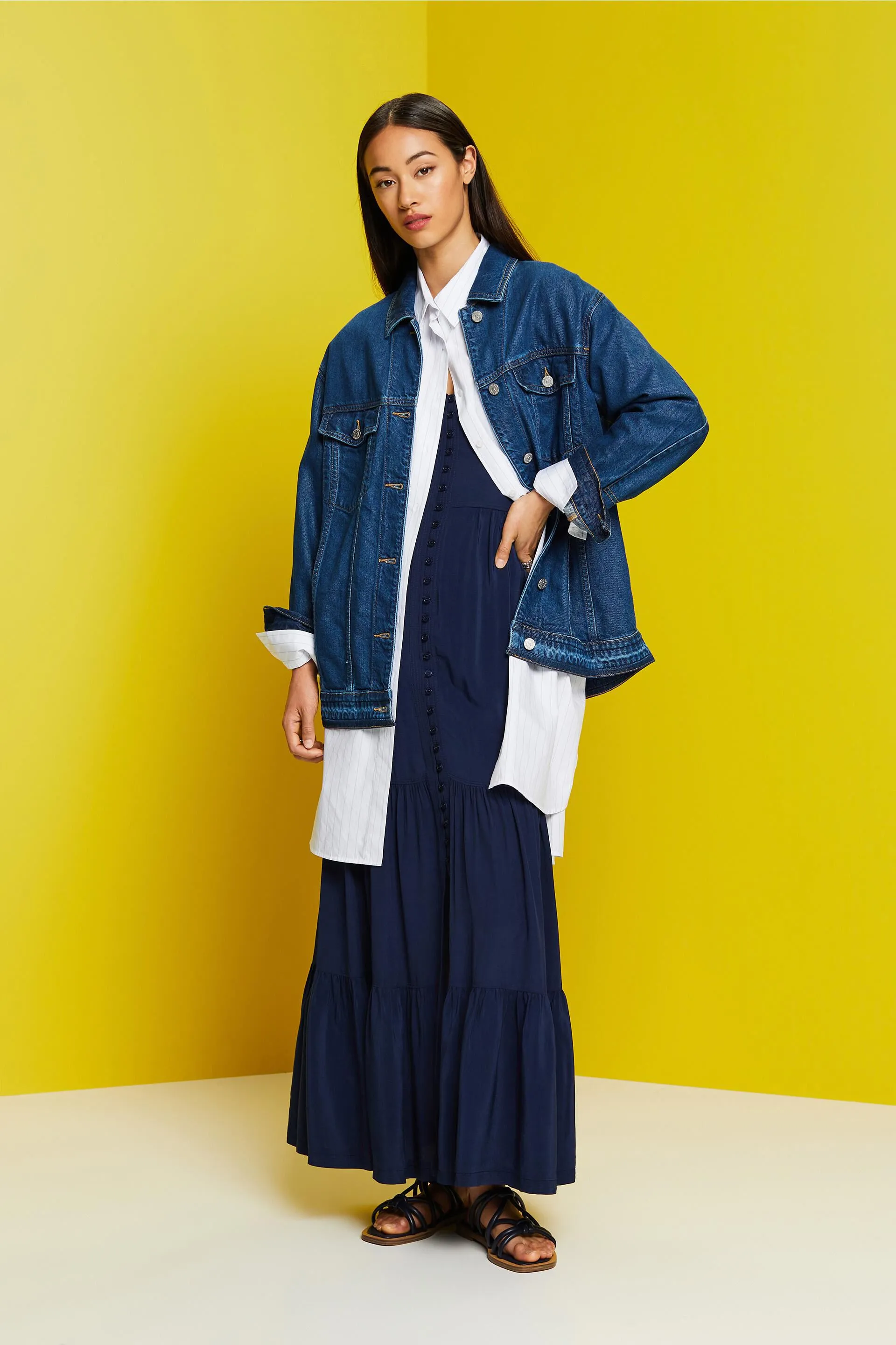 Abito maxi con spalline