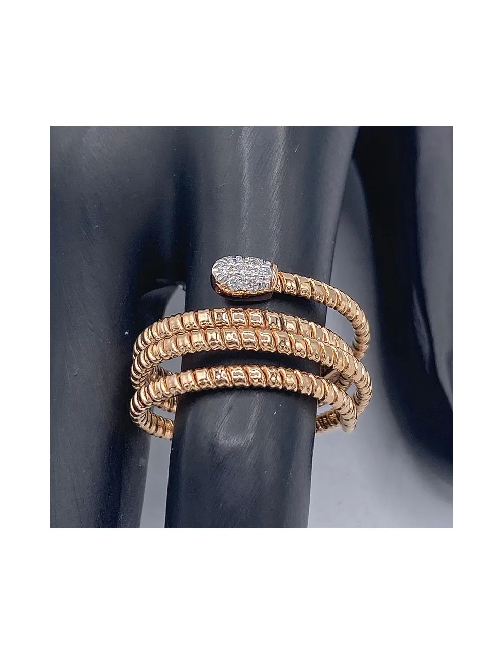 Anello armonico a serpente in oro rosa e Brillanti