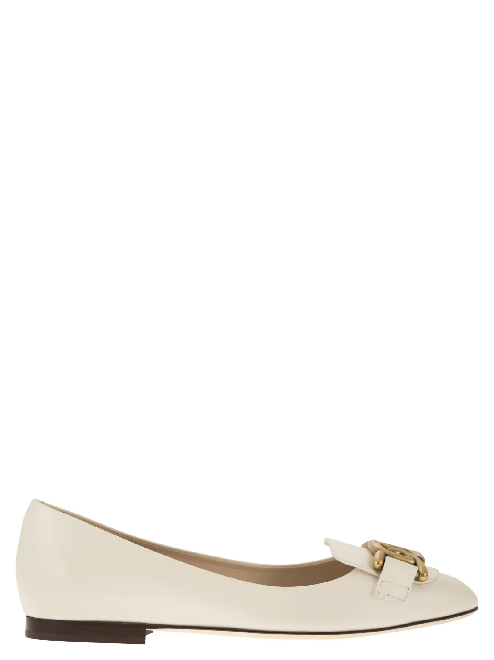 Ballerina in pelle con accessorio