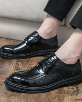 British Vintage Gentleman Pelle verniciata Brogue Scarpe Oxford per uomo Abito da sera Calzature da sposa Sapato Social Mascul