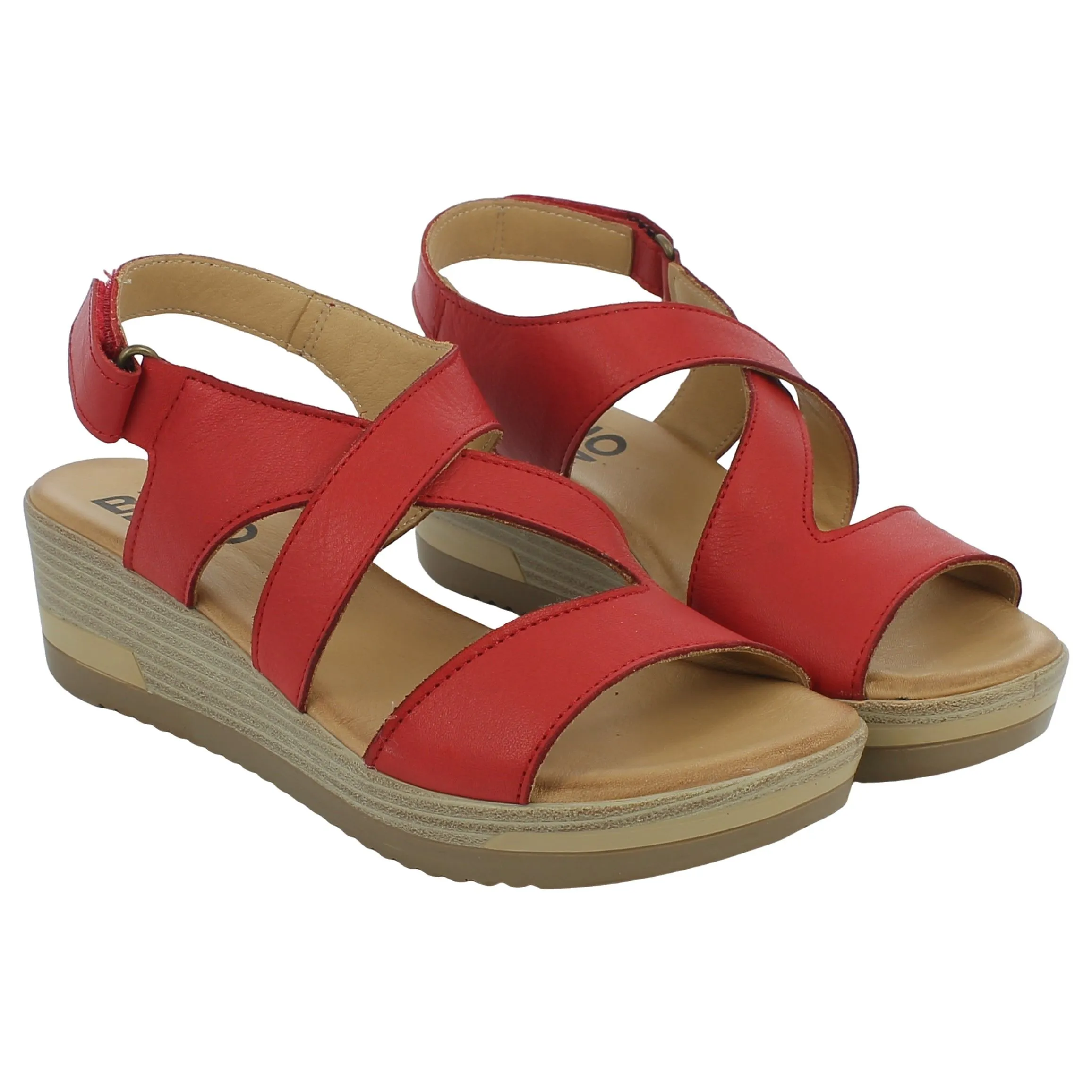 Bueno  Sandalo rosso con listini e zeppa 