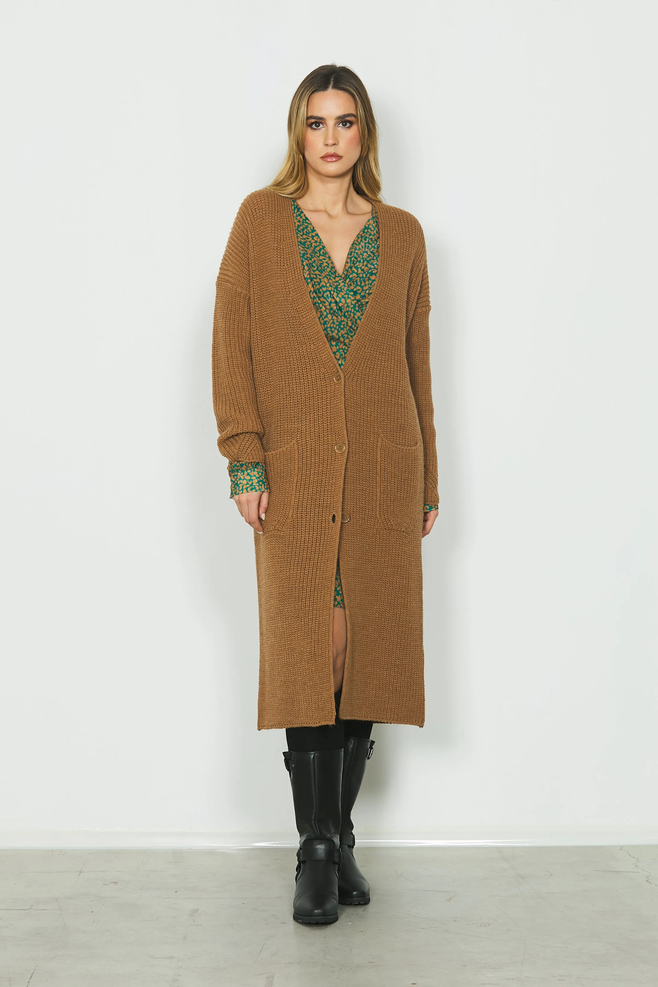 Cardigan KAYLA lungo manica lunga con bottoni più tasche toppa