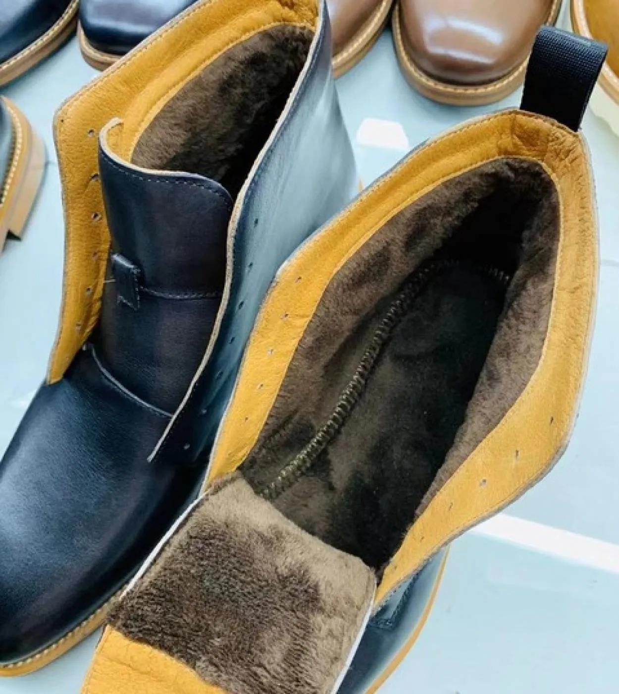 Chelsea Boots Uomo in vera pelle stile britannico 2023 Fashion Chelsea Boots Men
