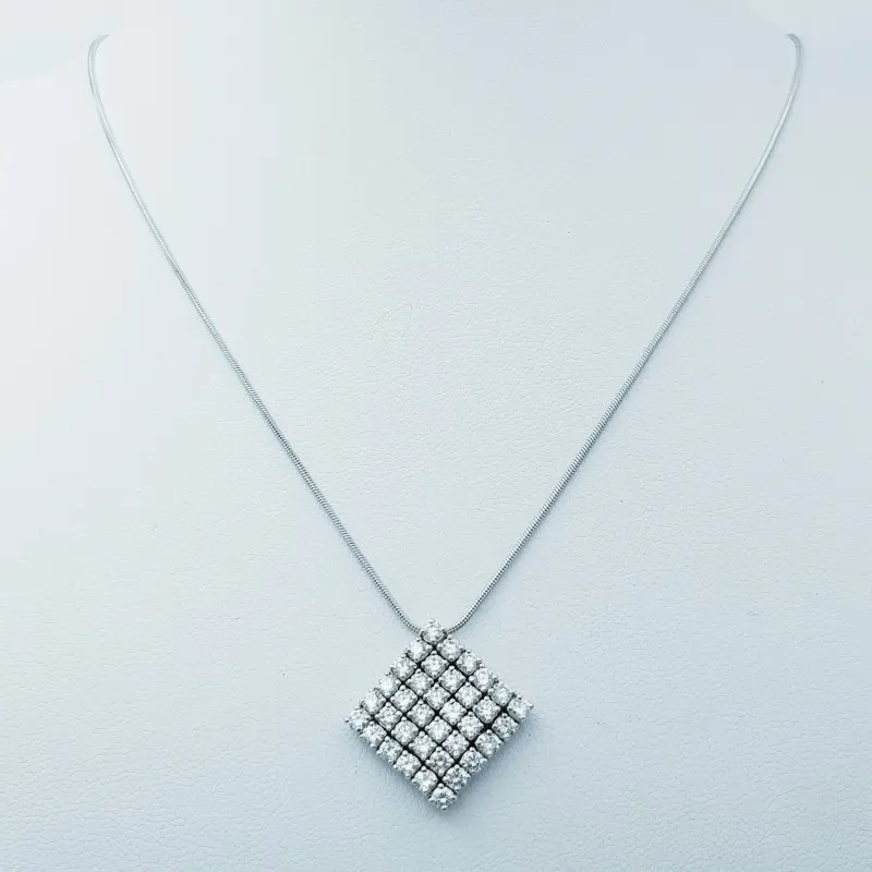 Collana Ciondolo in Oro Bianco 18 kt con Diamanti Certificati