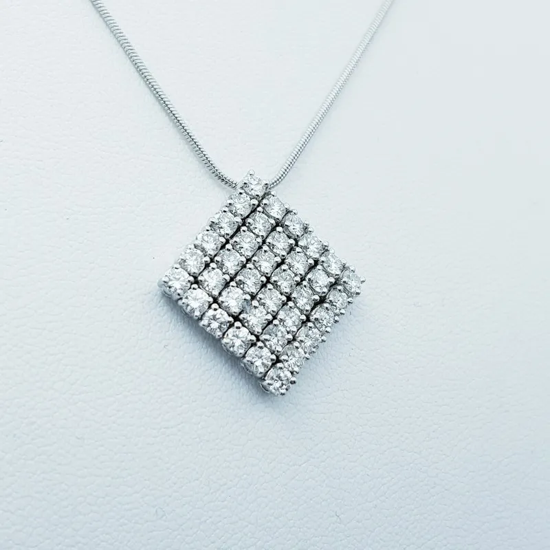 Collana Ciondolo in Oro Bianco 18 kt con Diamanti Certificati