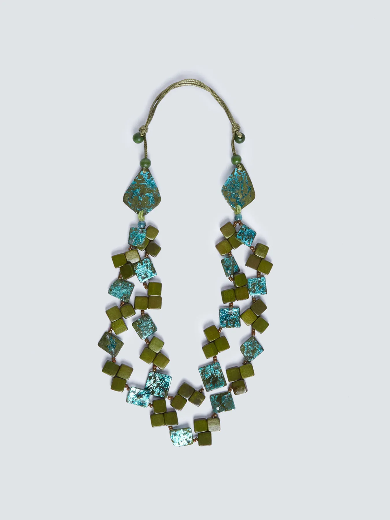 Collana multifilo iridescente