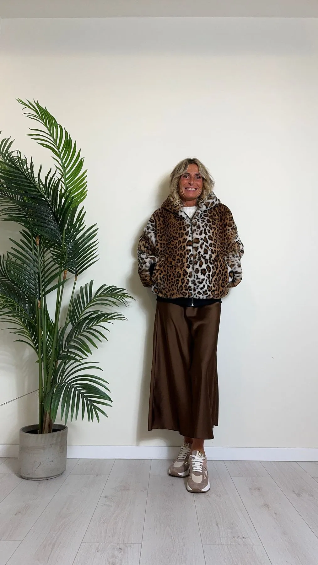 DAFNE - GO1625P69 - BOMBER ECO PELLICCIA ANIMALIER CON CAPPUCCIO