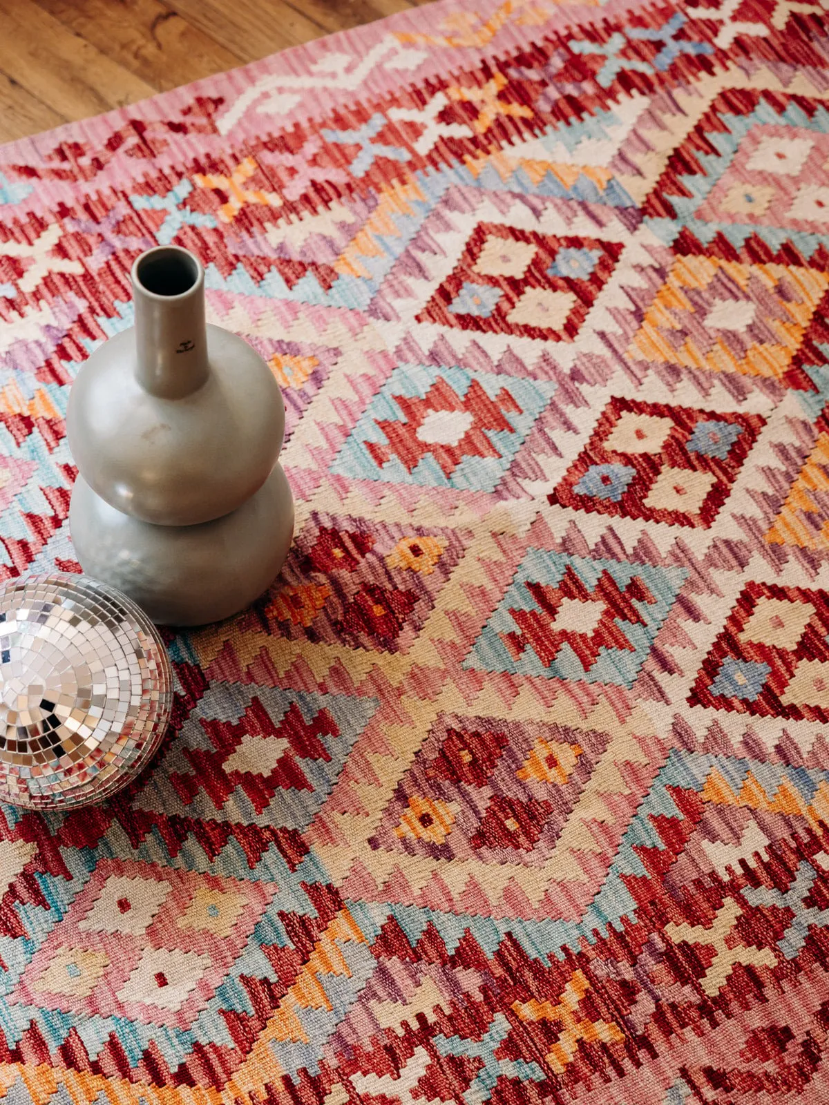  DEBONGOUT   EDDY, LE TAPIS KILIM N°242 - Tapis kilim n242 | Multicolore