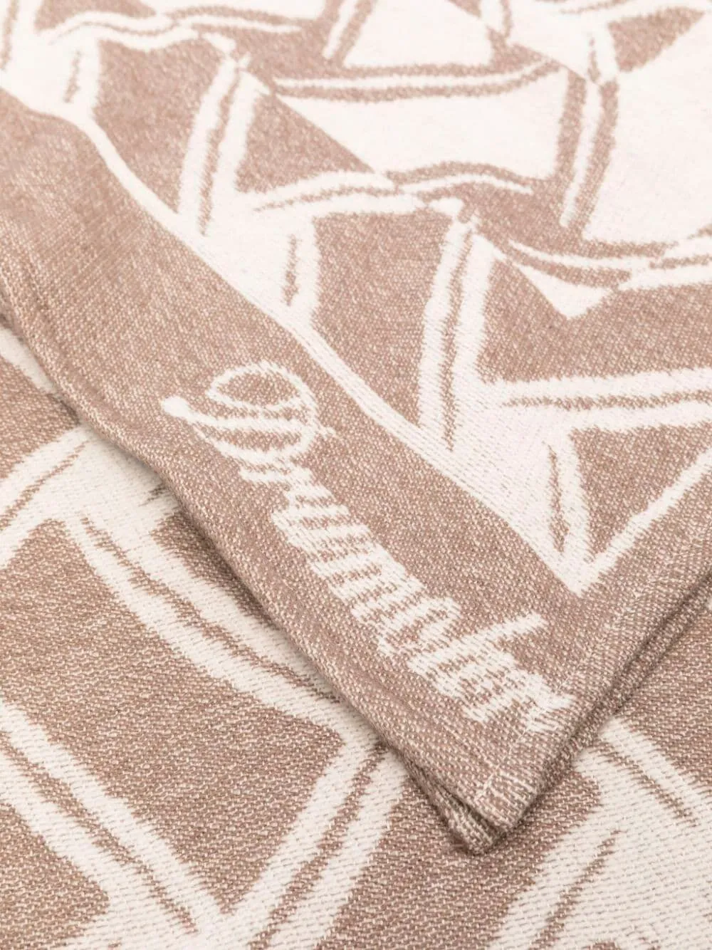 `Drumohr` Beach Towel