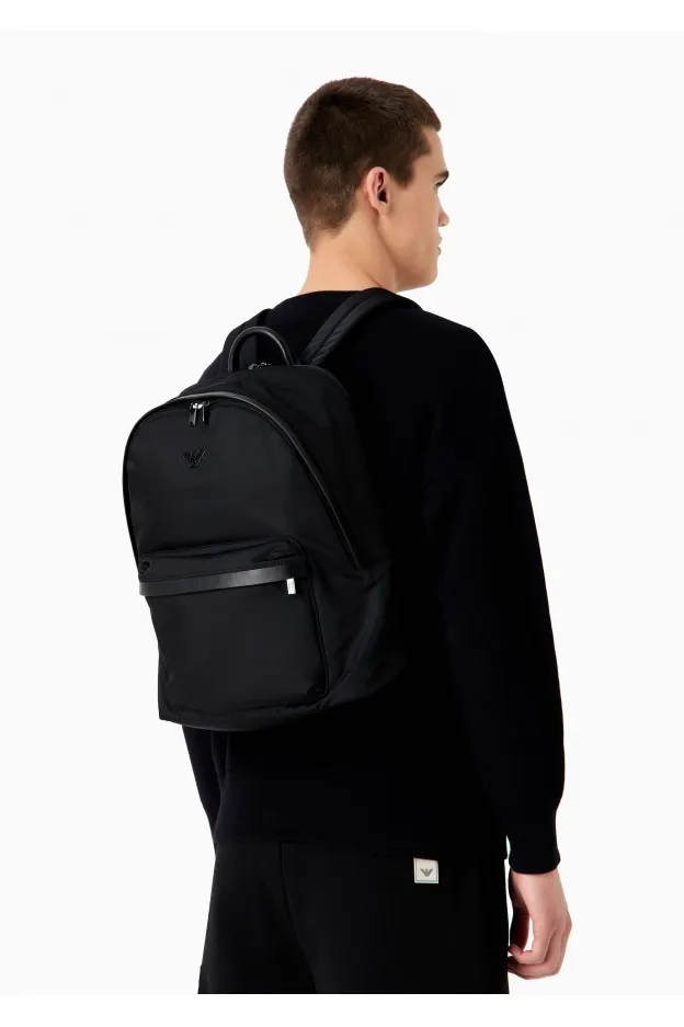 Emporio Armani Zaino in nylon riciclato Armani Sustainability Values