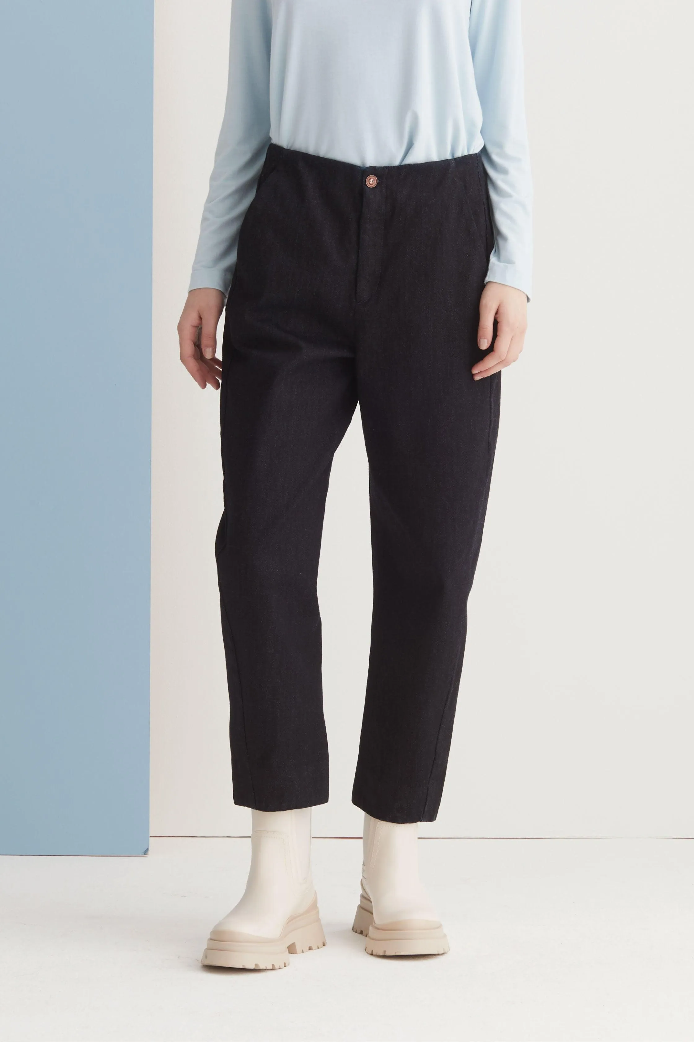 European Culture  ---------    ------------Pantalone Denim Baggy 05EU 4101