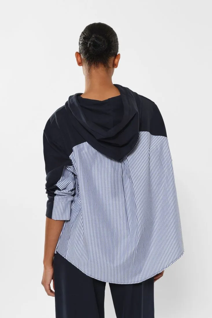 Felpa con cappuccio, coulisse e inserti fantasia rigata