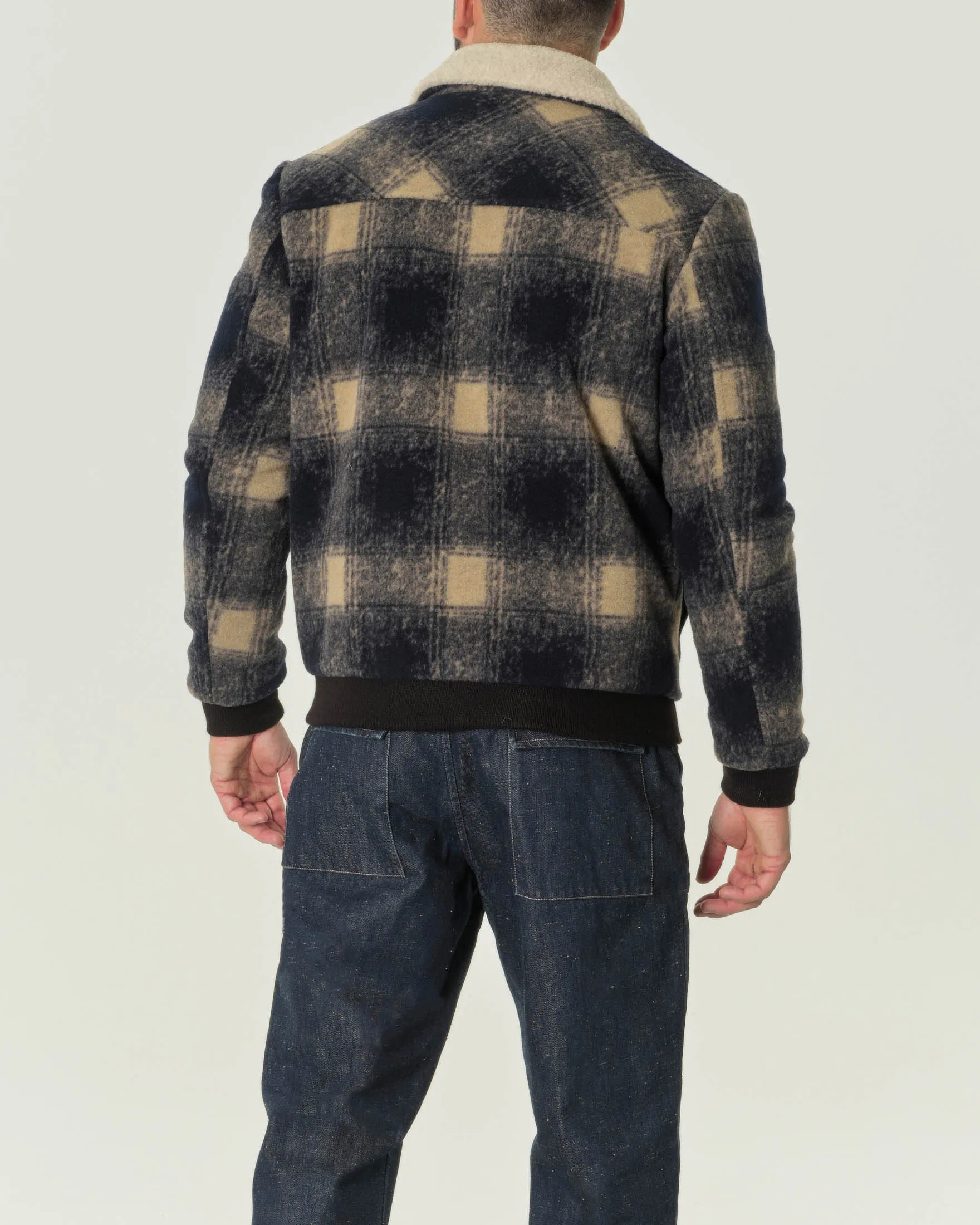 Giacca stile aviatore in tessuto check blu e beige con colletto in orsetto