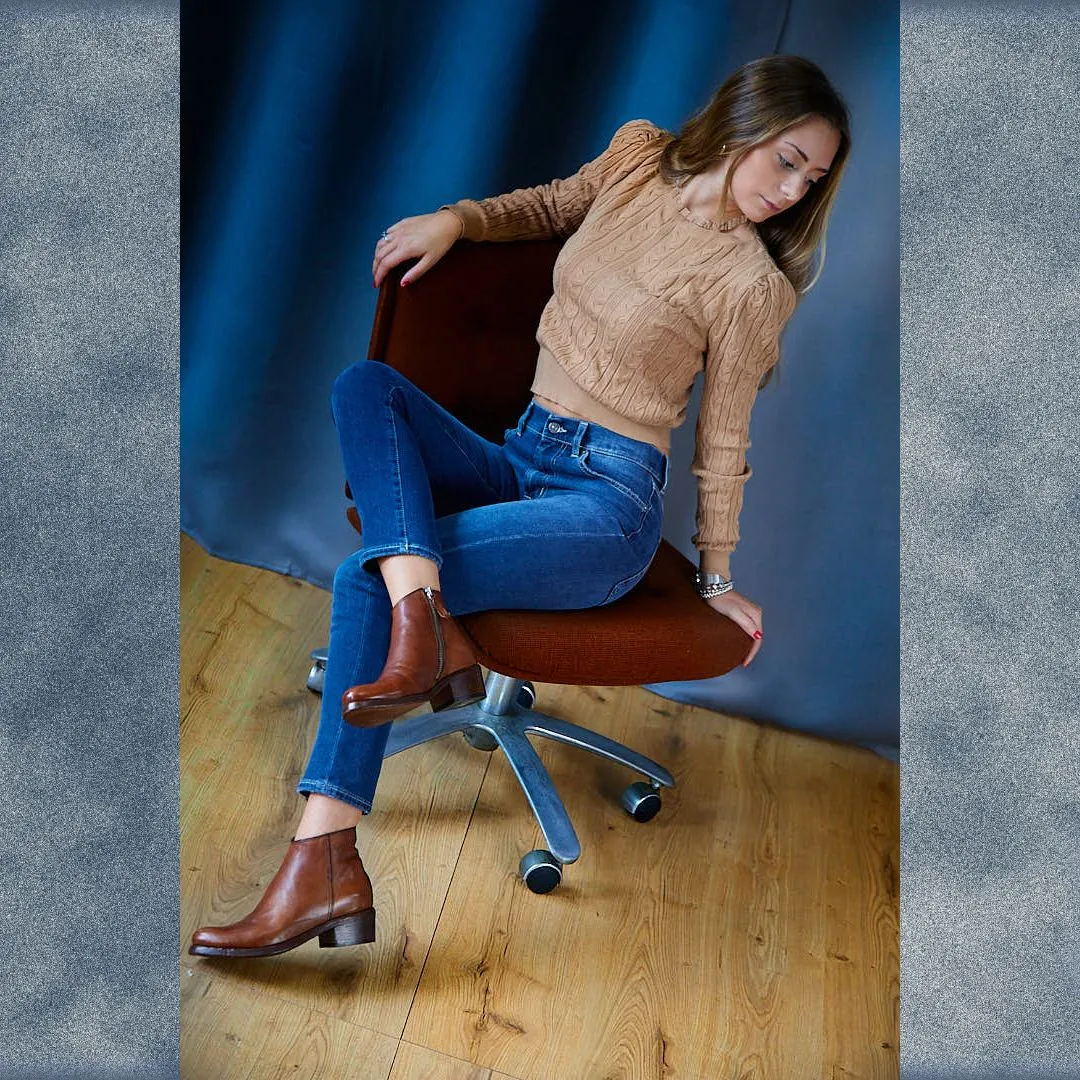 INDAM CUOIO - Stivaletto con Zip Donna in Vitello Vegetale - HUNDRED100