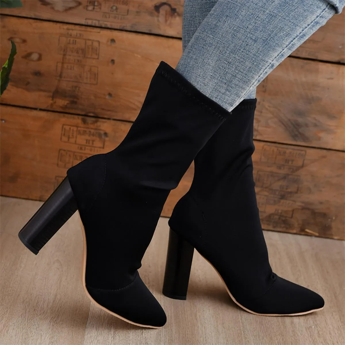 Inverno Tacchi Alti Scarpe Da Donna Grosso Stivaletti Chelsea Alla Caviglia Nuova Tendenza di Moda Pompe 2023 Goth Punta A Punta