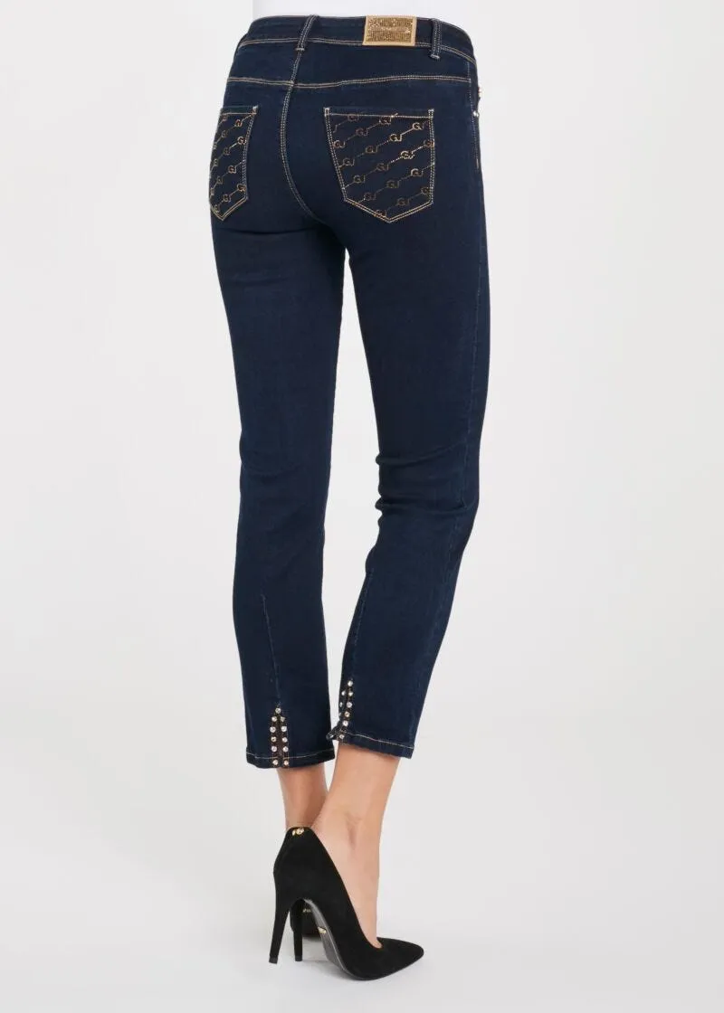 Jeans con spacchetti sul retro