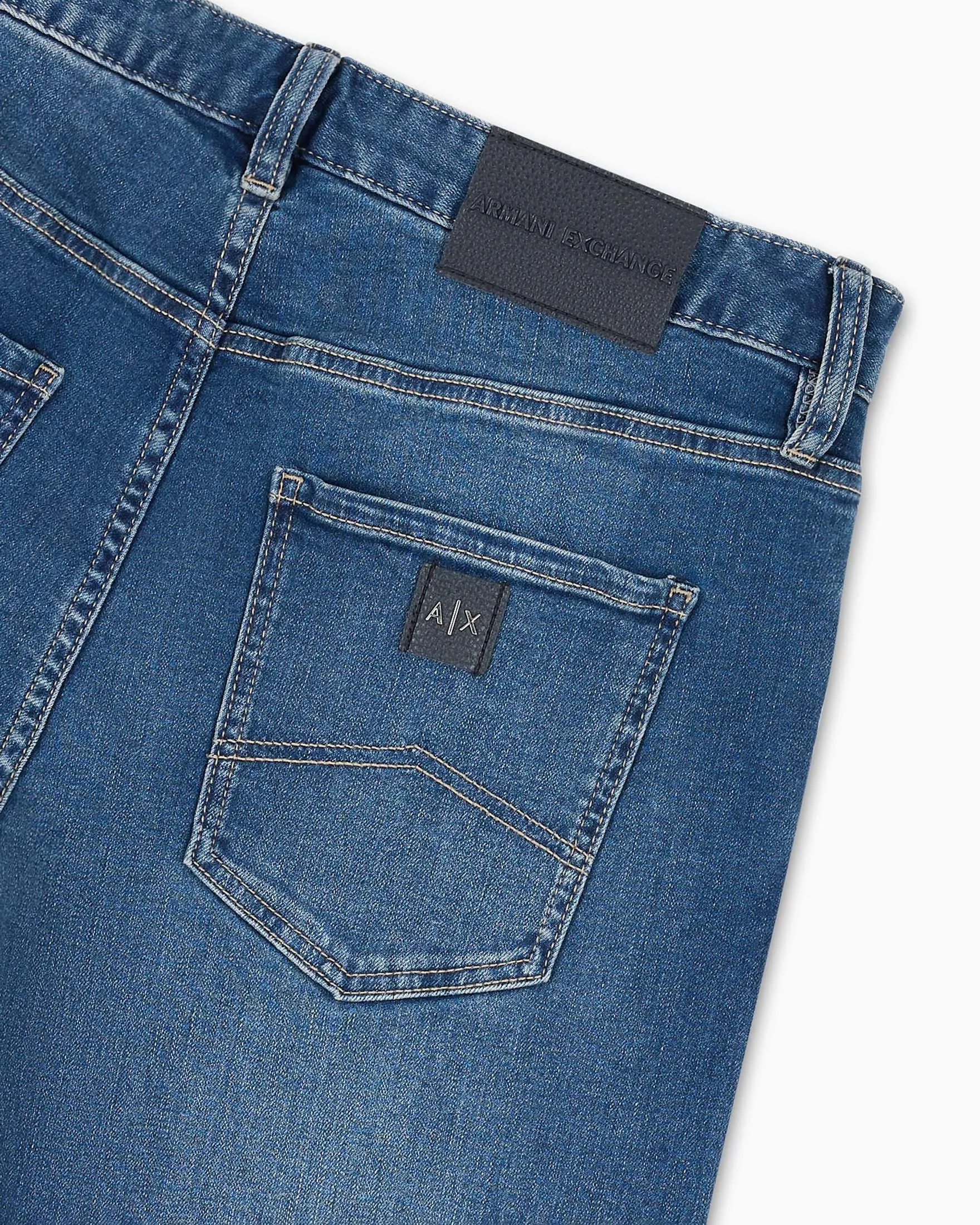 Jeans slim-fit a vita media in cotone stretch lavaggio medio stone washed