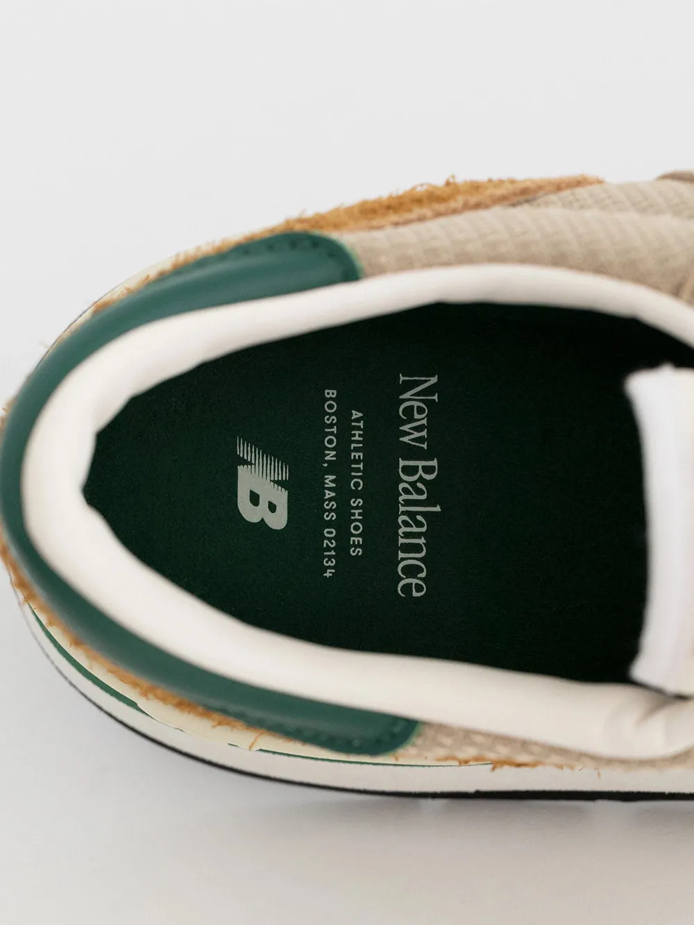 M990 TG1 Made in USA Sneakers