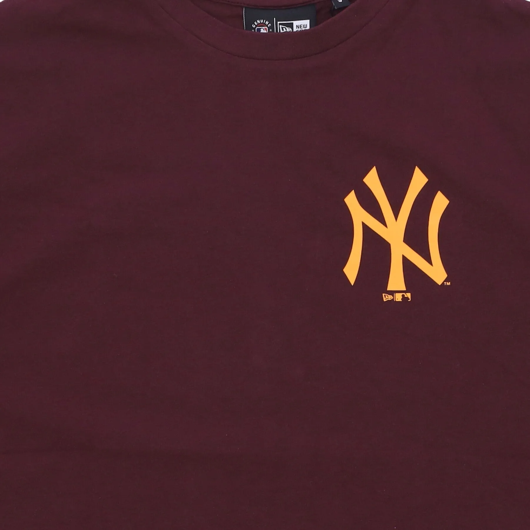 Maglietta Uomo Mlb League Essentials Oversized Tee Neyyan Maroon/rose Gold