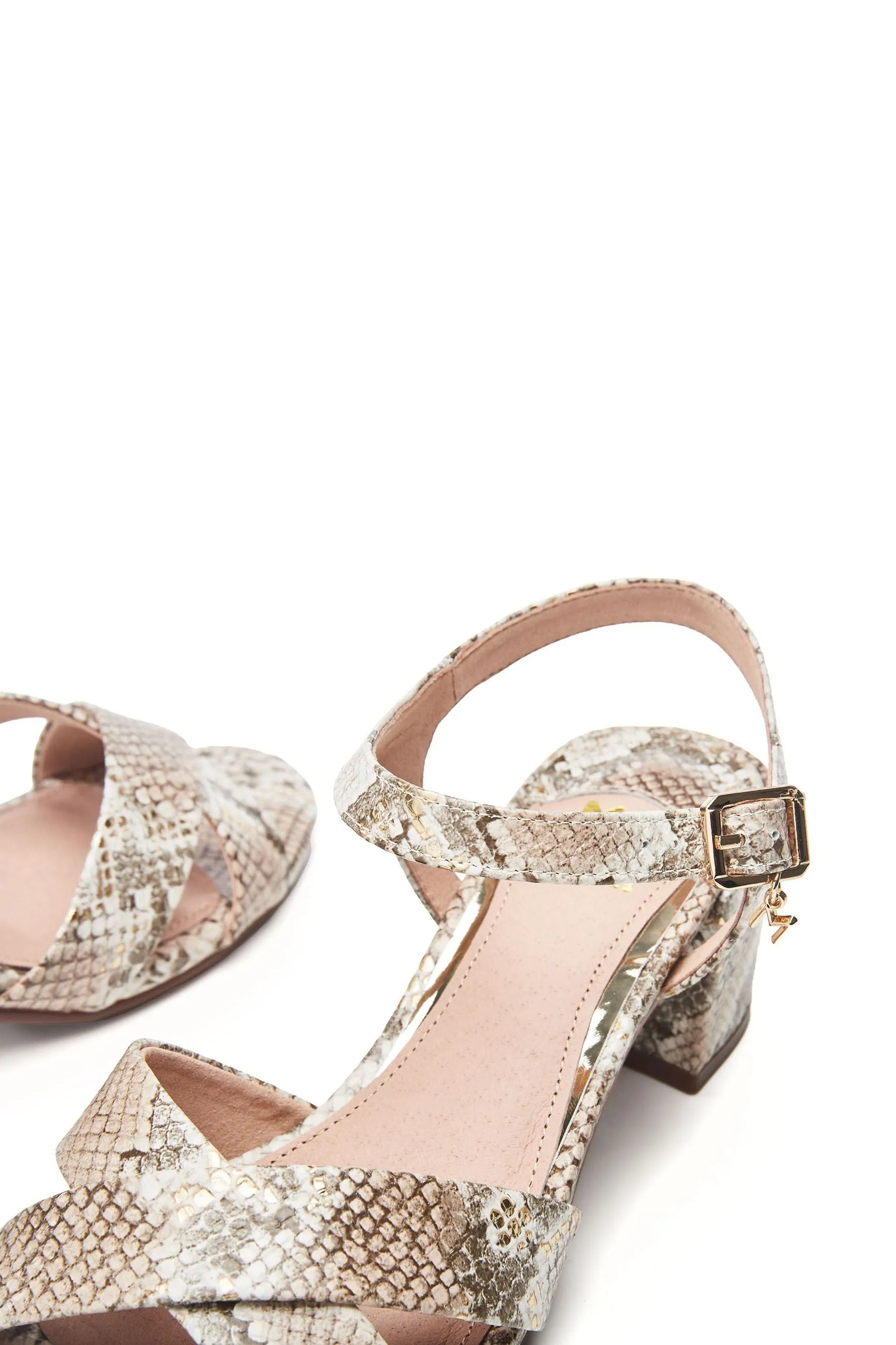 Moda in Pelle Animal - Lotsie - Sandali in due parti con incrocio
