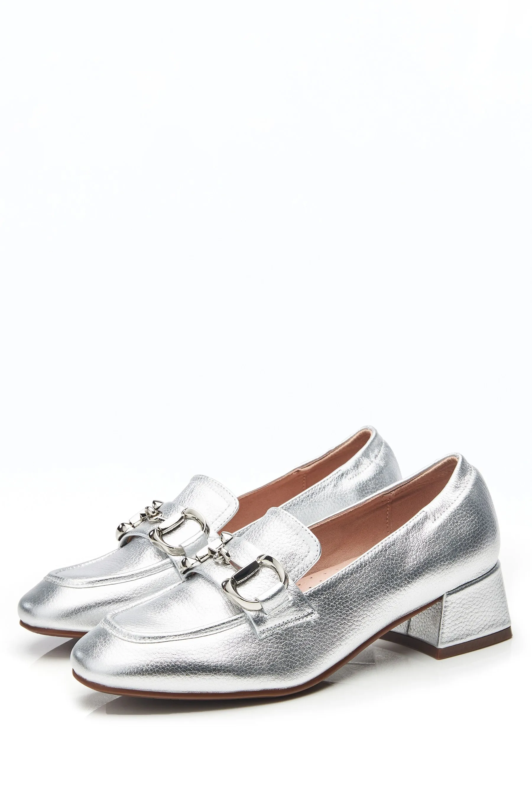 Moda in Pelle Argento - Fenet - Mocassini morbidi con punta squadrata, tacco e morsetto