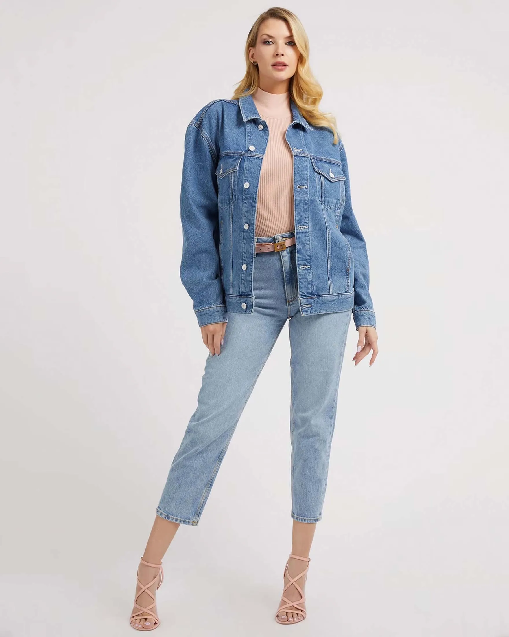 Mom jeans relaxed fit a gamba slim cropped in cotone stretch lavaggio chiaro super stone washed