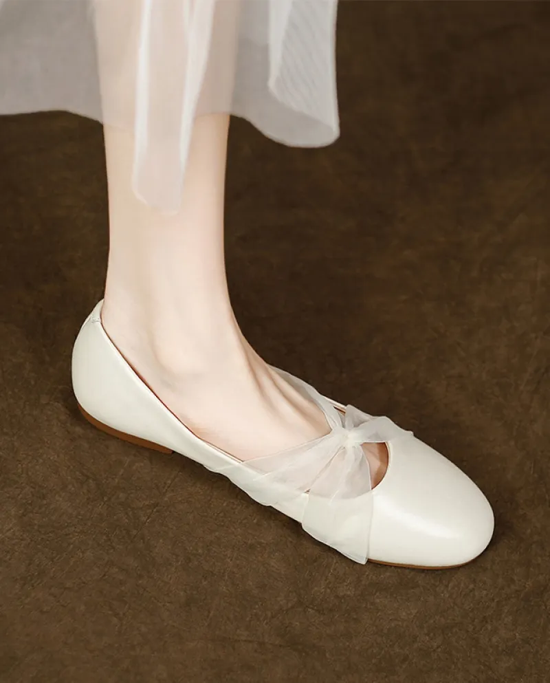 Nuove scarpe Mary Jane a rete piatta con punta tonda alla moda con tacco basso tutto-fiammifero