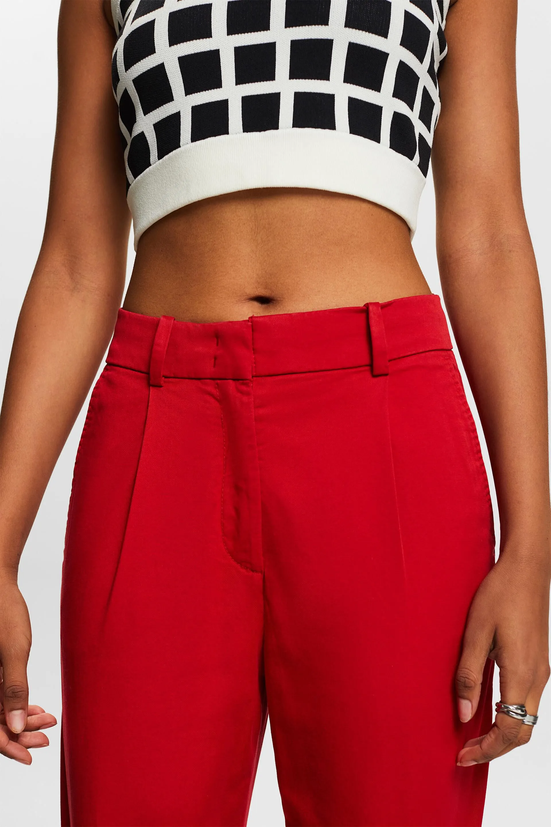 Pantaloni chino a gamba larga