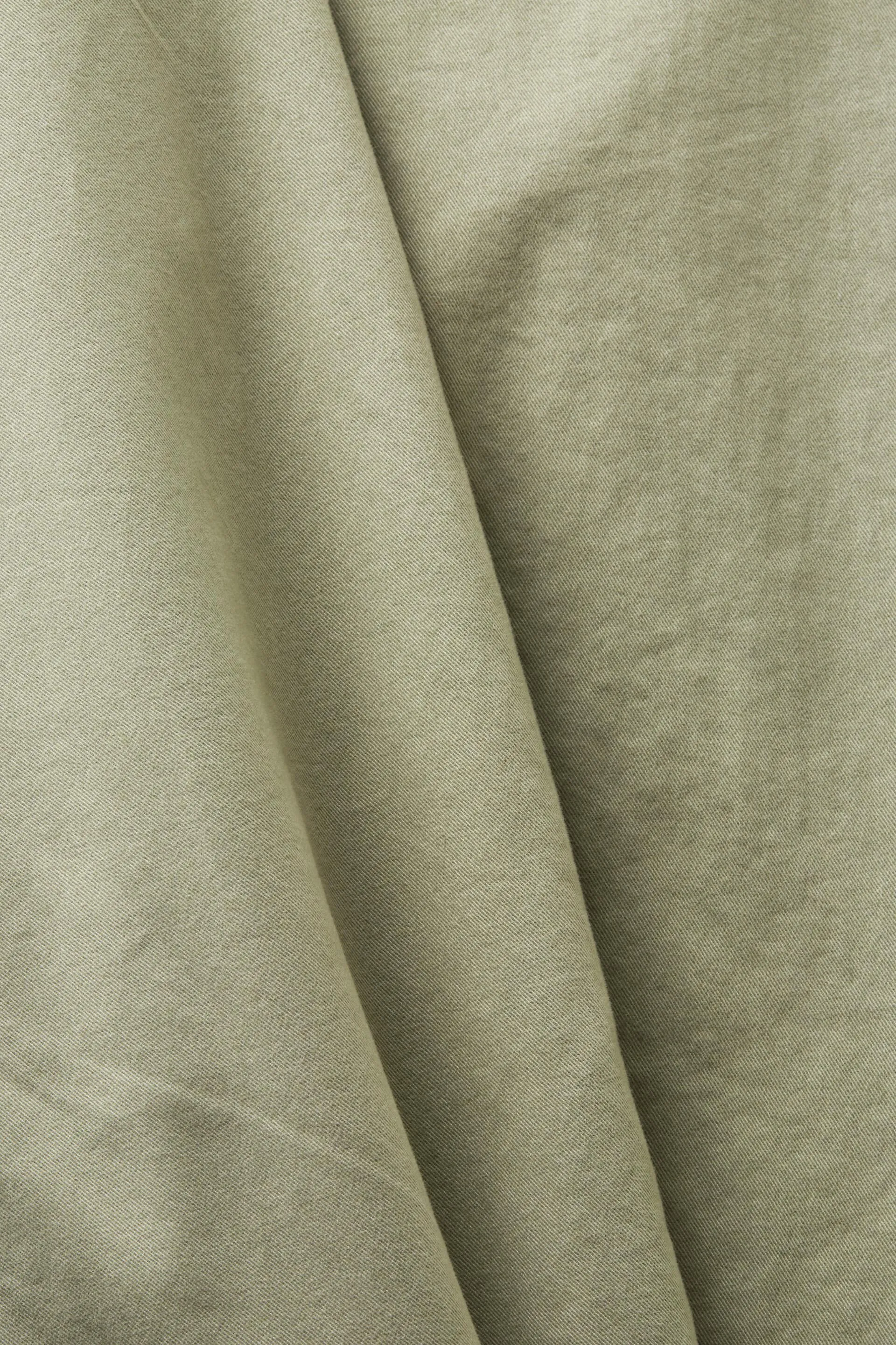 Pantaloni chino con gamba slim