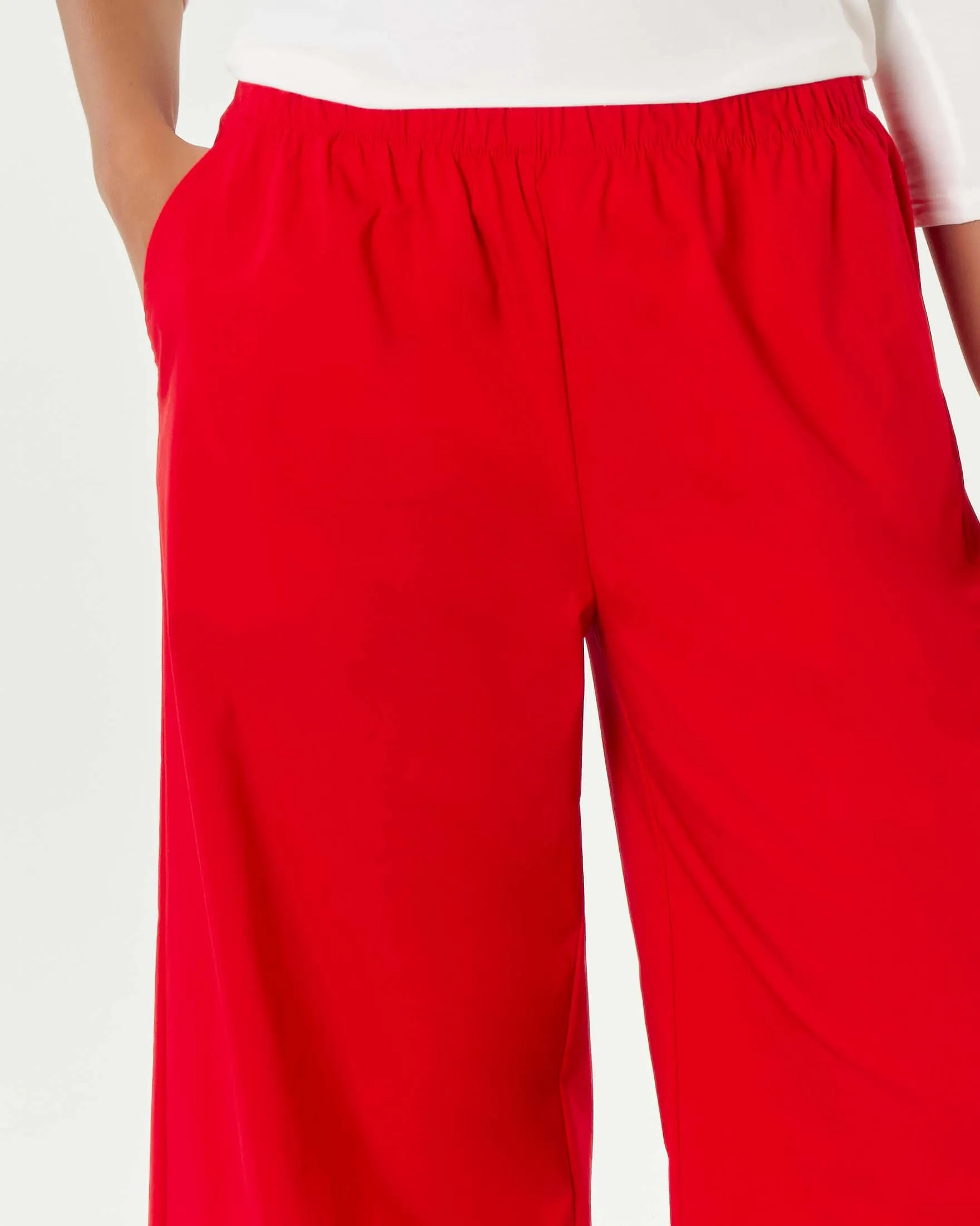 Pantaloni rossi in bengalina di viscosa stretch dalla linea wide con elastico inserito in vita