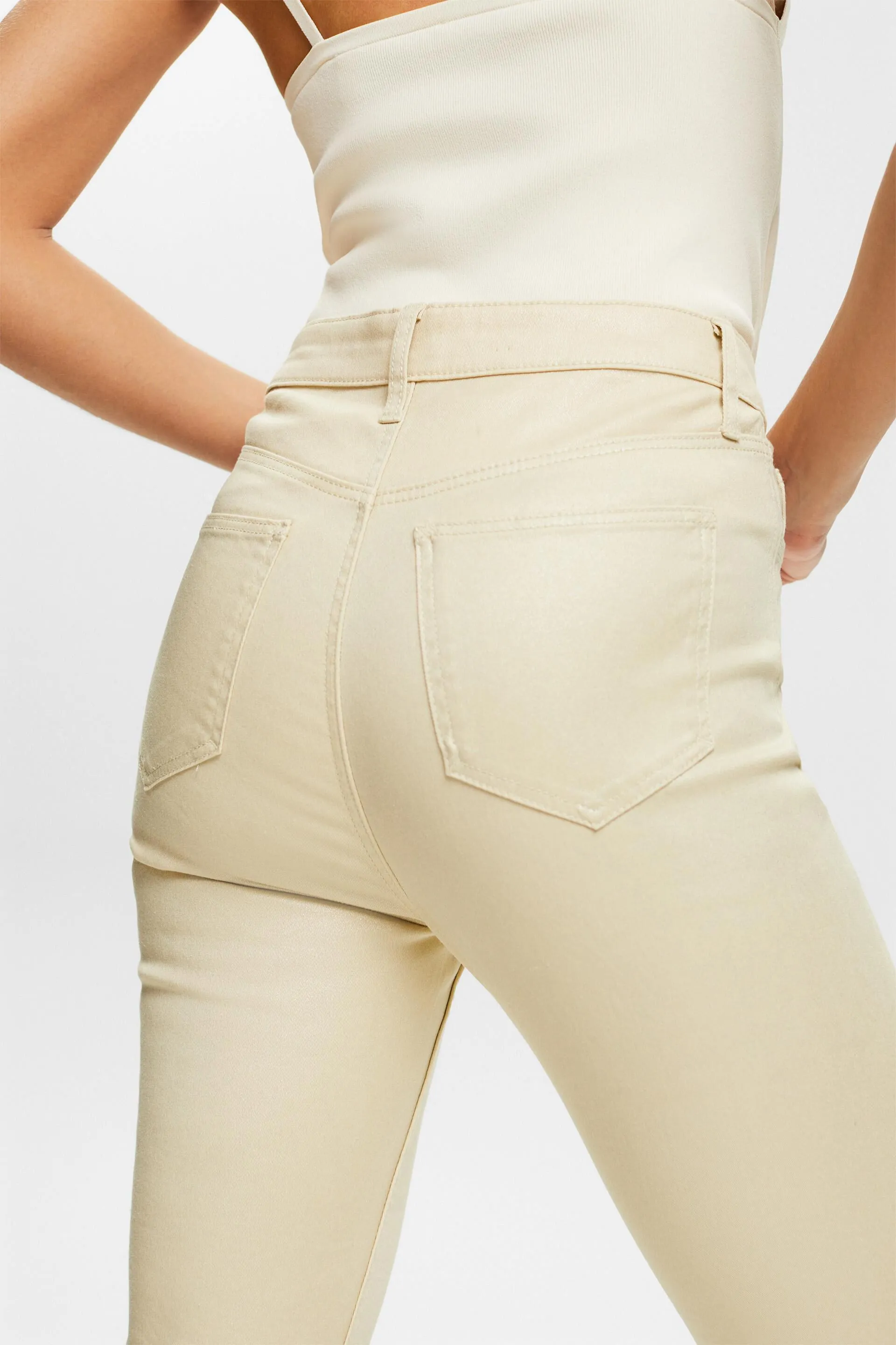 Pants woven