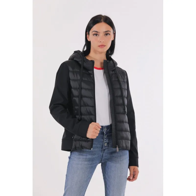 PIUMINO CON DETTAGLI IN NYLON