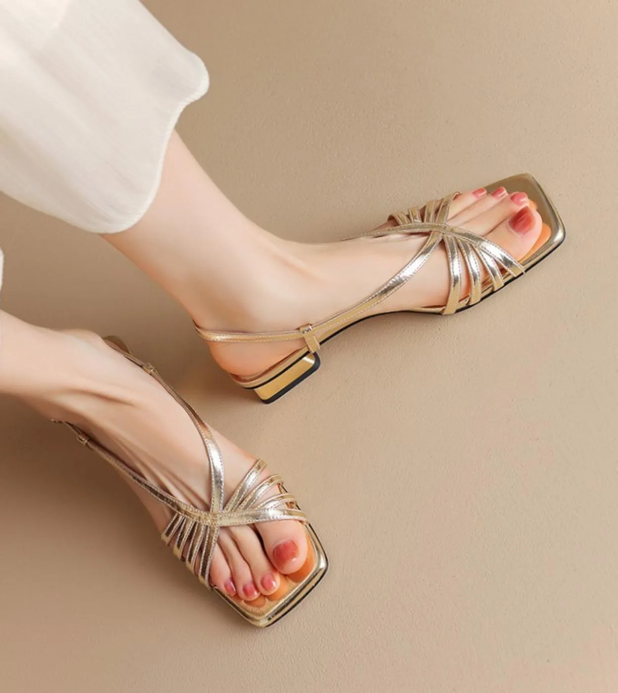 Qutaa 2023 Sandali da donna con tacco basso Punta quadrata in vera pelle Summer Party Office Lady Décolleté concisi Scarpe Donna