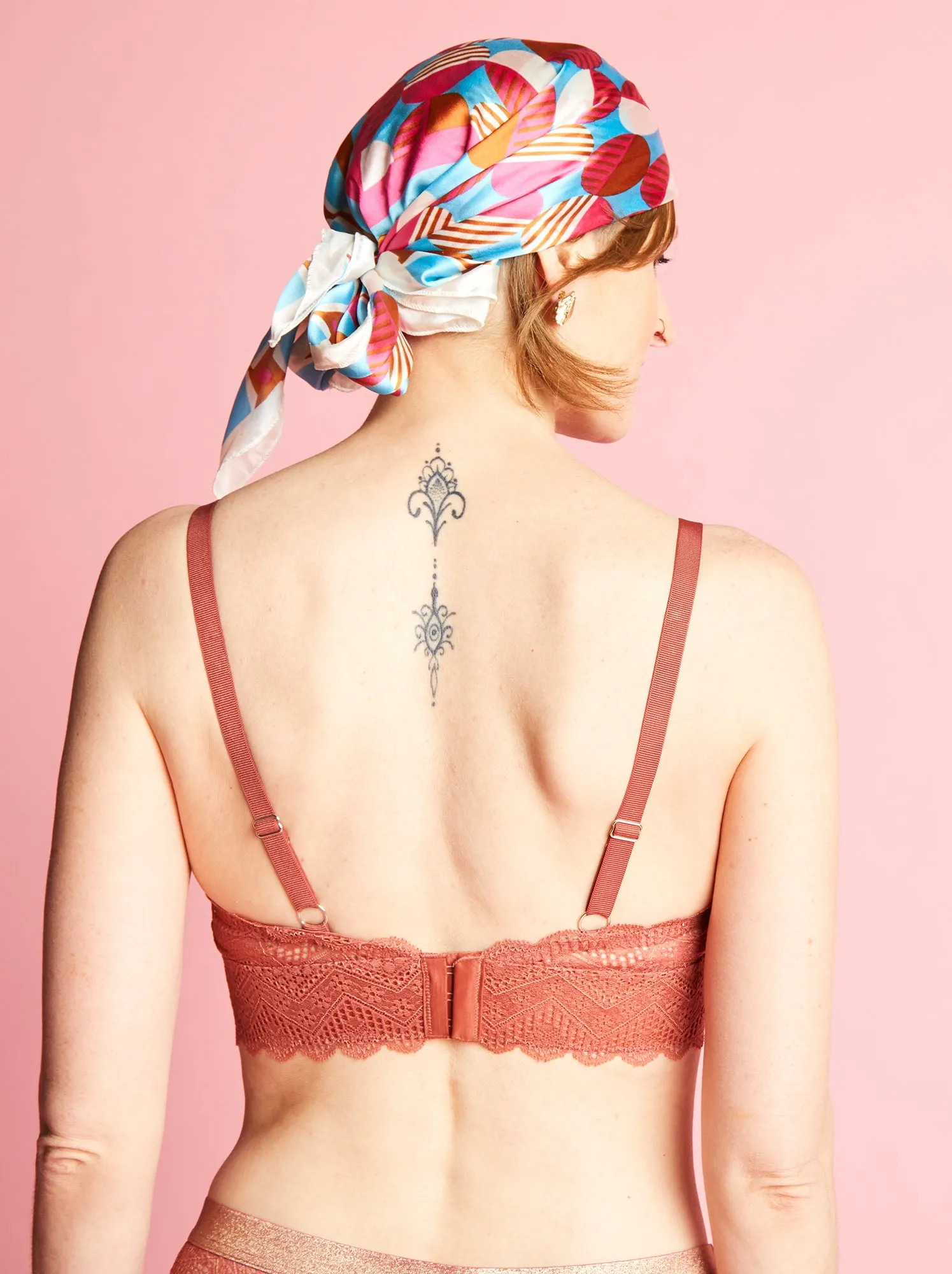 Reggiseno a triangolo postoperatorio - ROSSO