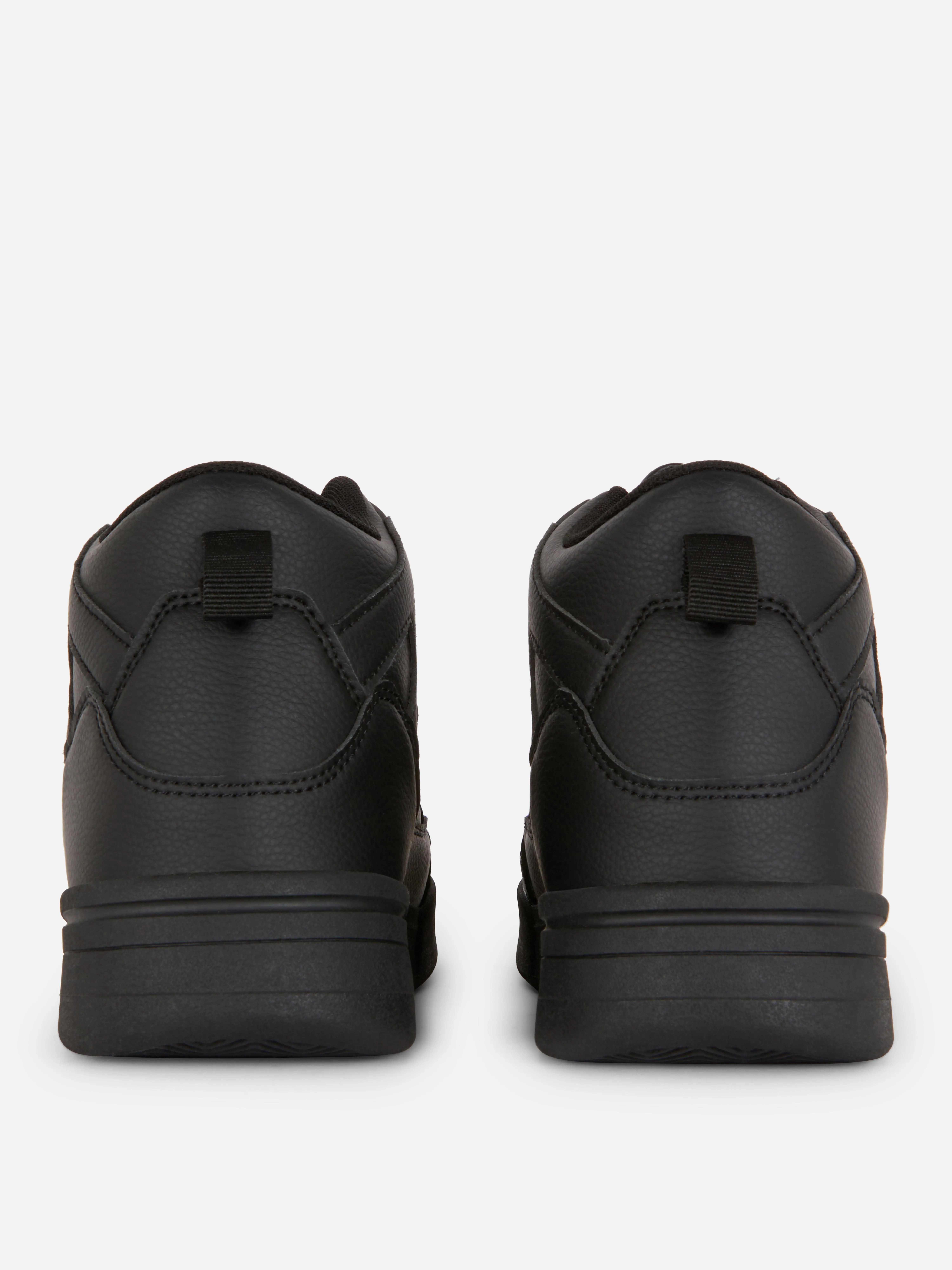 Scarpe da ginnastica alte da basket