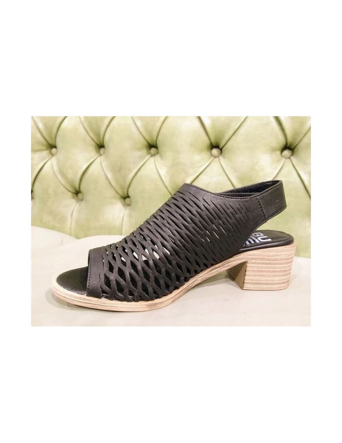Scarpe spuntate nere
