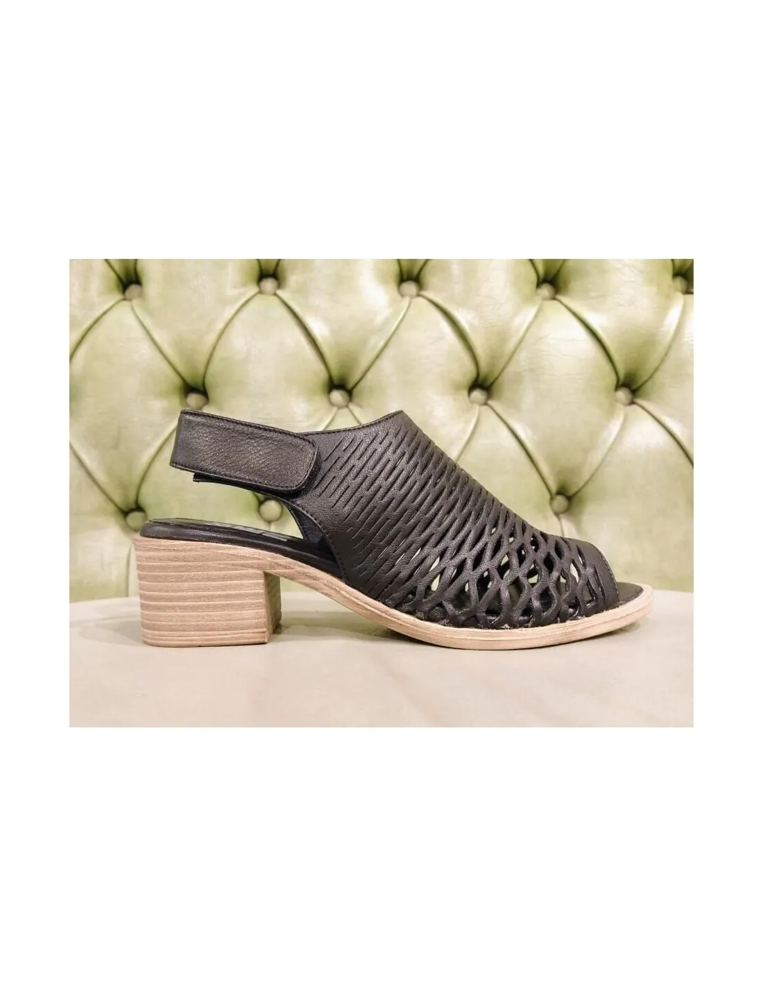 Scarpe spuntate nere