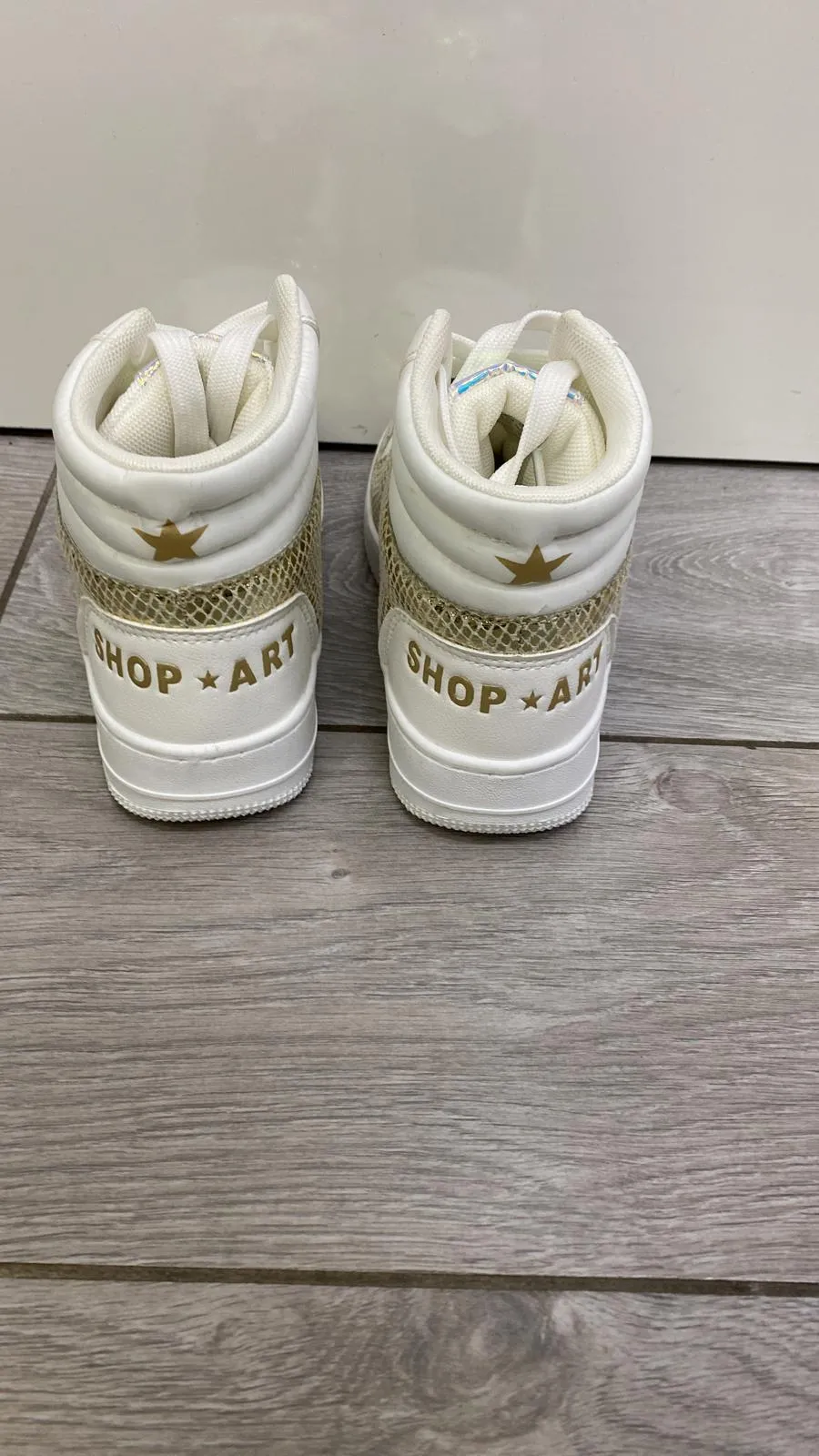 Shop-art scarpe