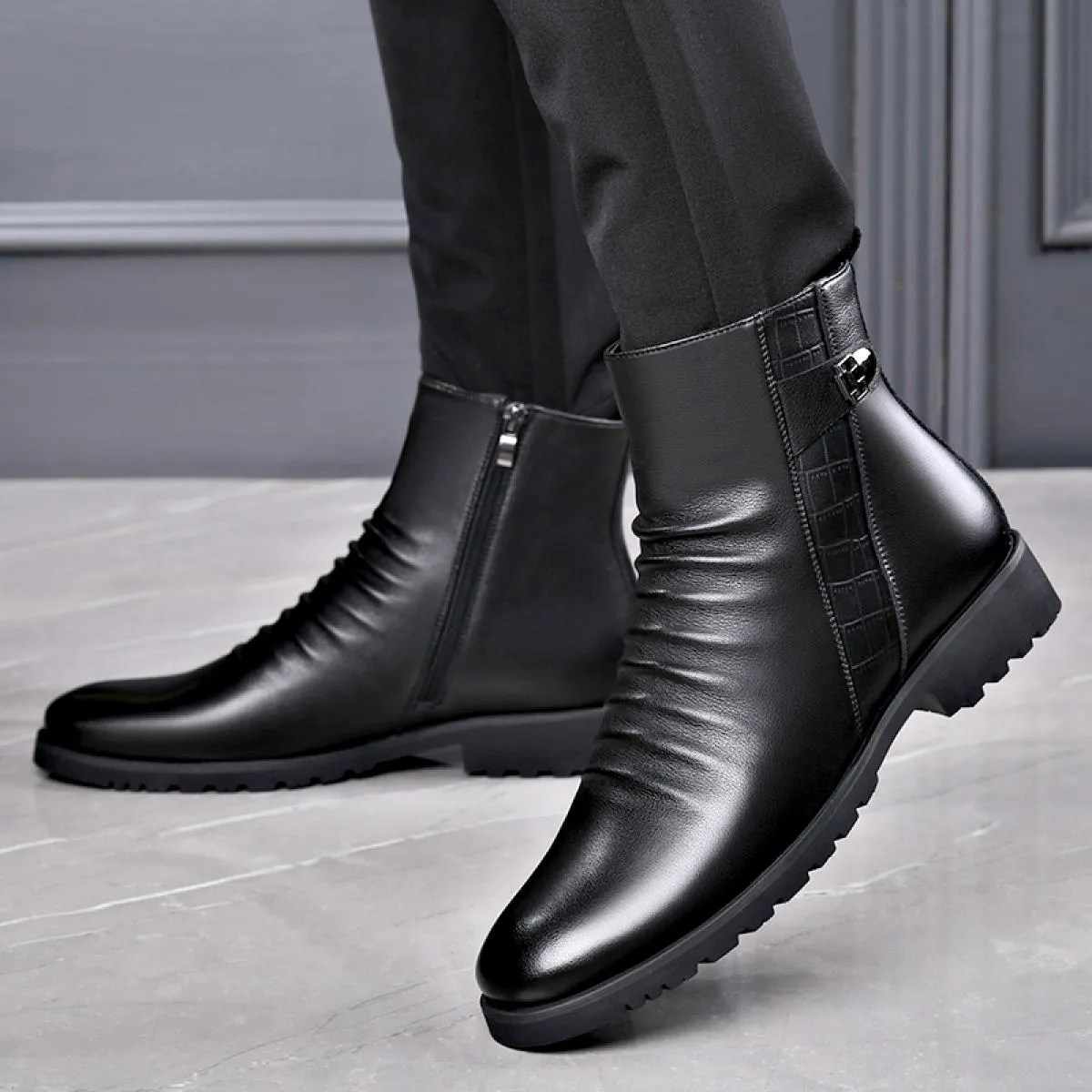 Stivaletti Chelsea da uomo in vera pelle bassi con cerniera in morbida pelle stile business scarpe da indossare in peluche Marti