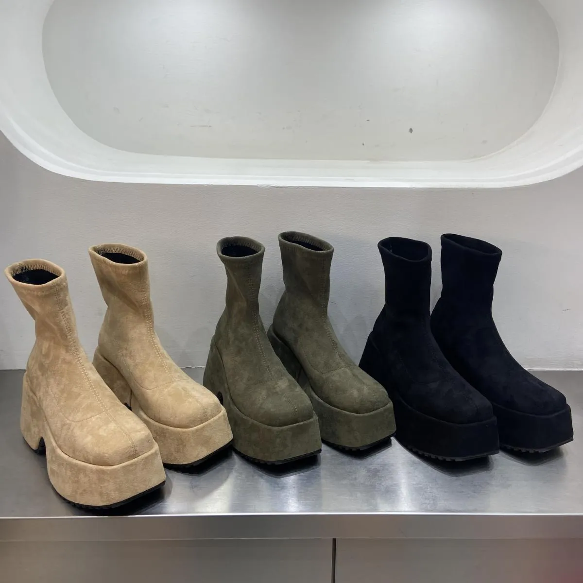Stivali Chelsea con plateau grosso alla caviglia Stivaletti da donna Scarpe da donna Stivali da neve da motociclista Goth con al