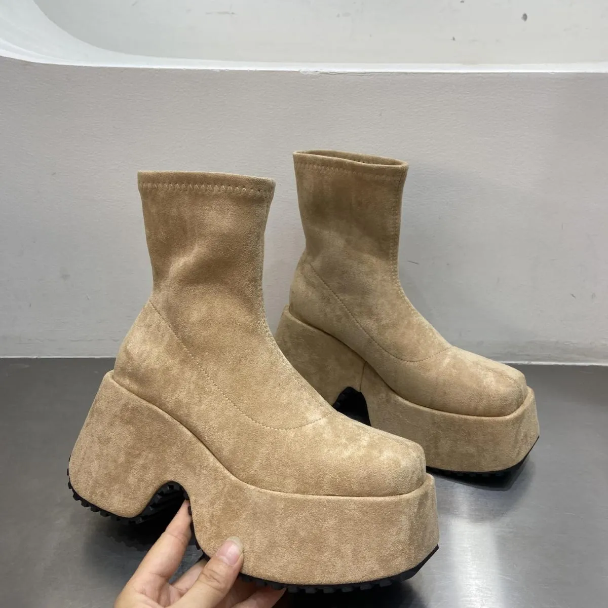 Stivali Chelsea con plateau grosso alla caviglia Stivaletti da donna Scarpe da donna Stivali da neve da motociclista Goth con al