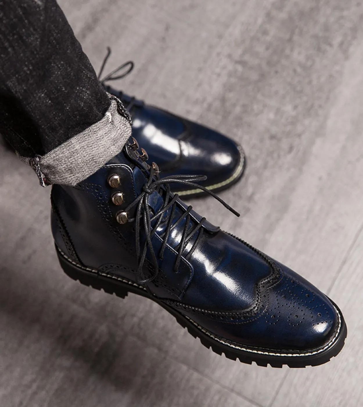Stivali di pelle moda invernale Stivaletti con lacci Stivali da cowboy casual a punta Scarpe di design di lusso Stivali Chelsea