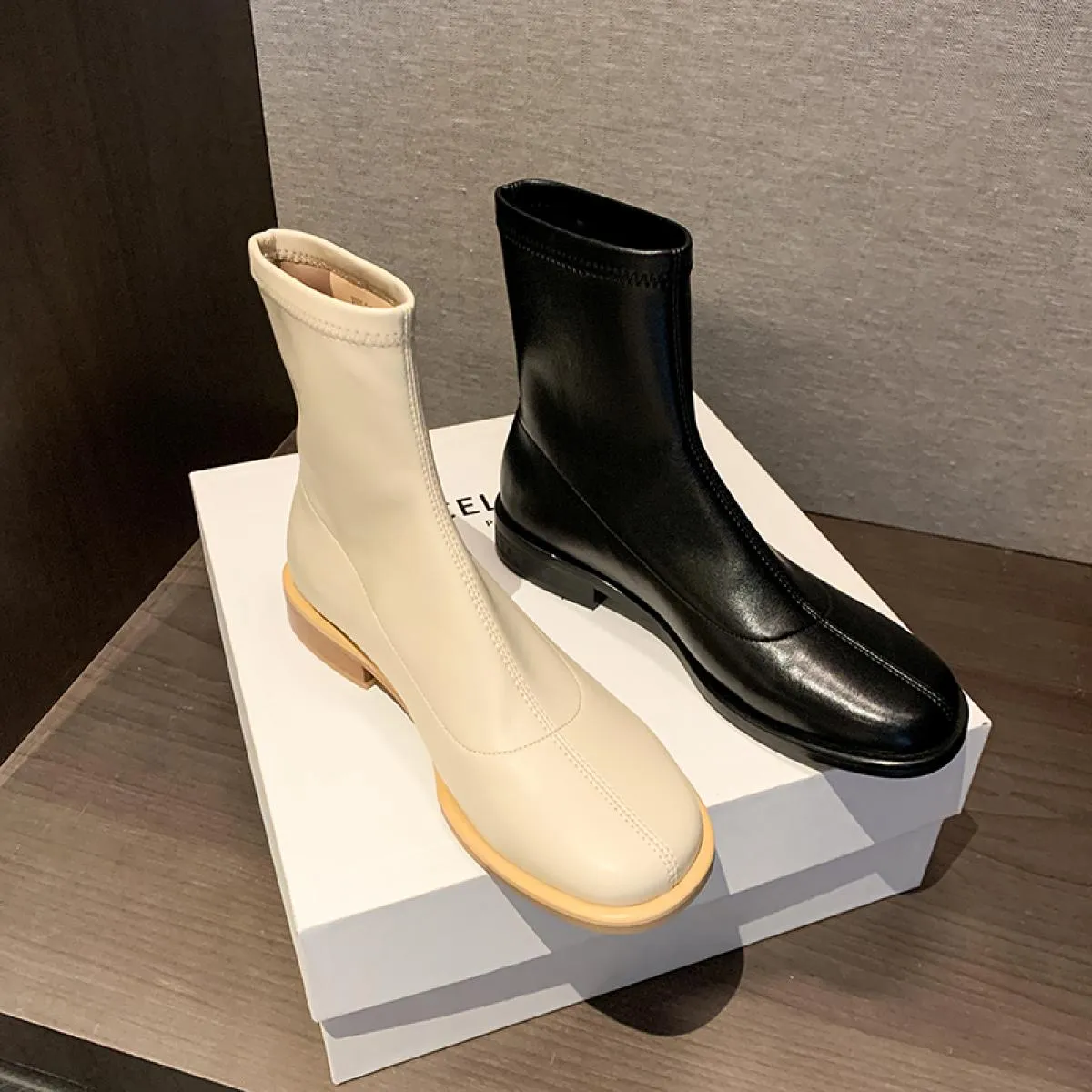 Stivali elasticizzati Stivaletti Scarpe con tacco basso Stivali da donna 2023 Stivaletti da donna bassi