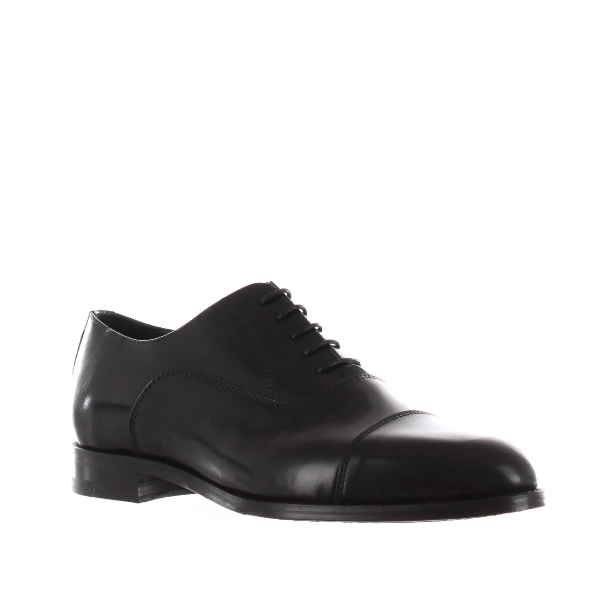 Stringata oxford in pelle spazzolata