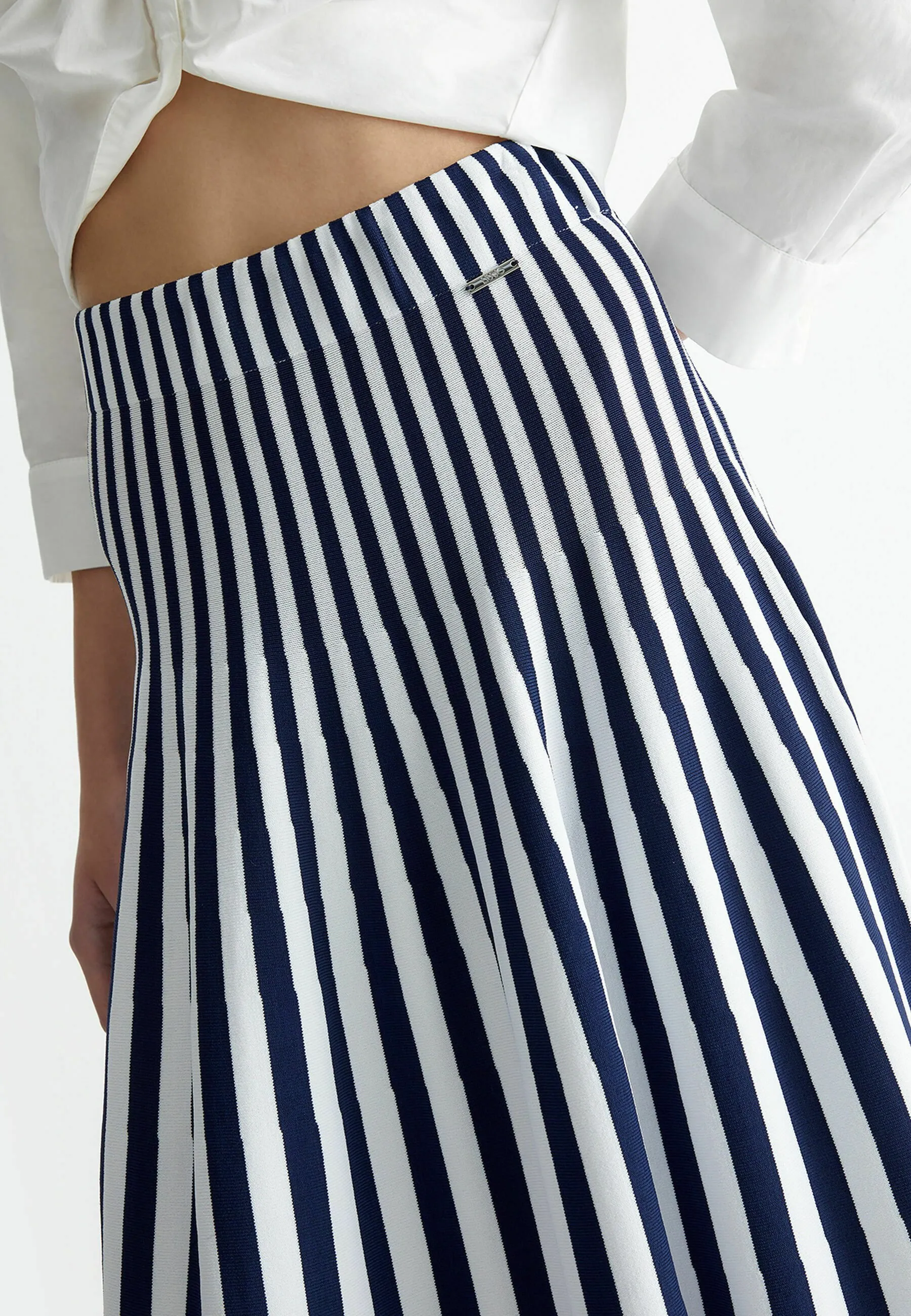 STRIPED - Gonna a campana