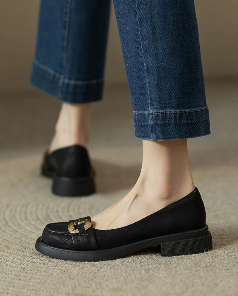 Summer New Slip-on Mocassini Scarpe in pelle retrò con punta arrotondata da donna
