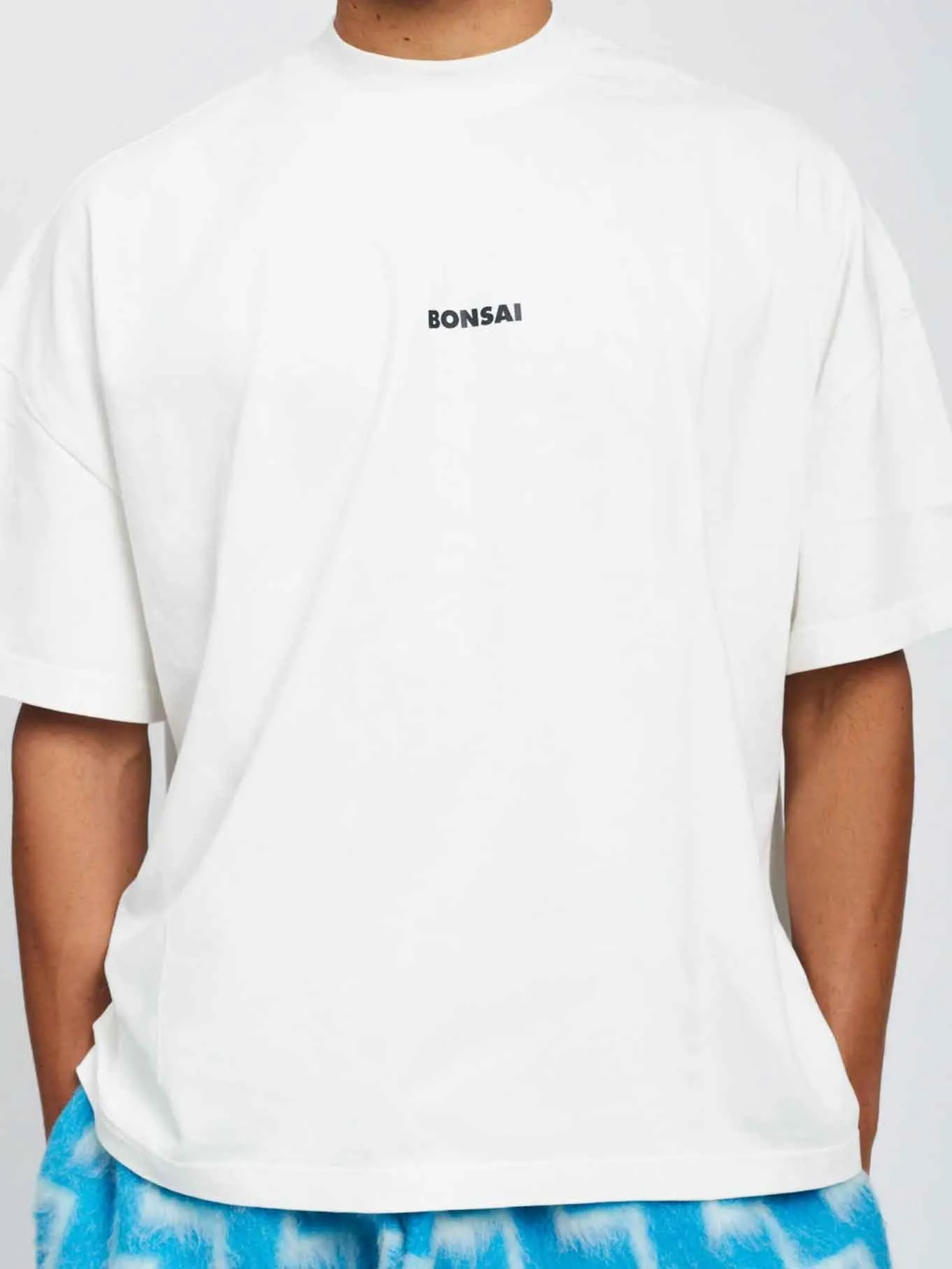 T-shirt logo